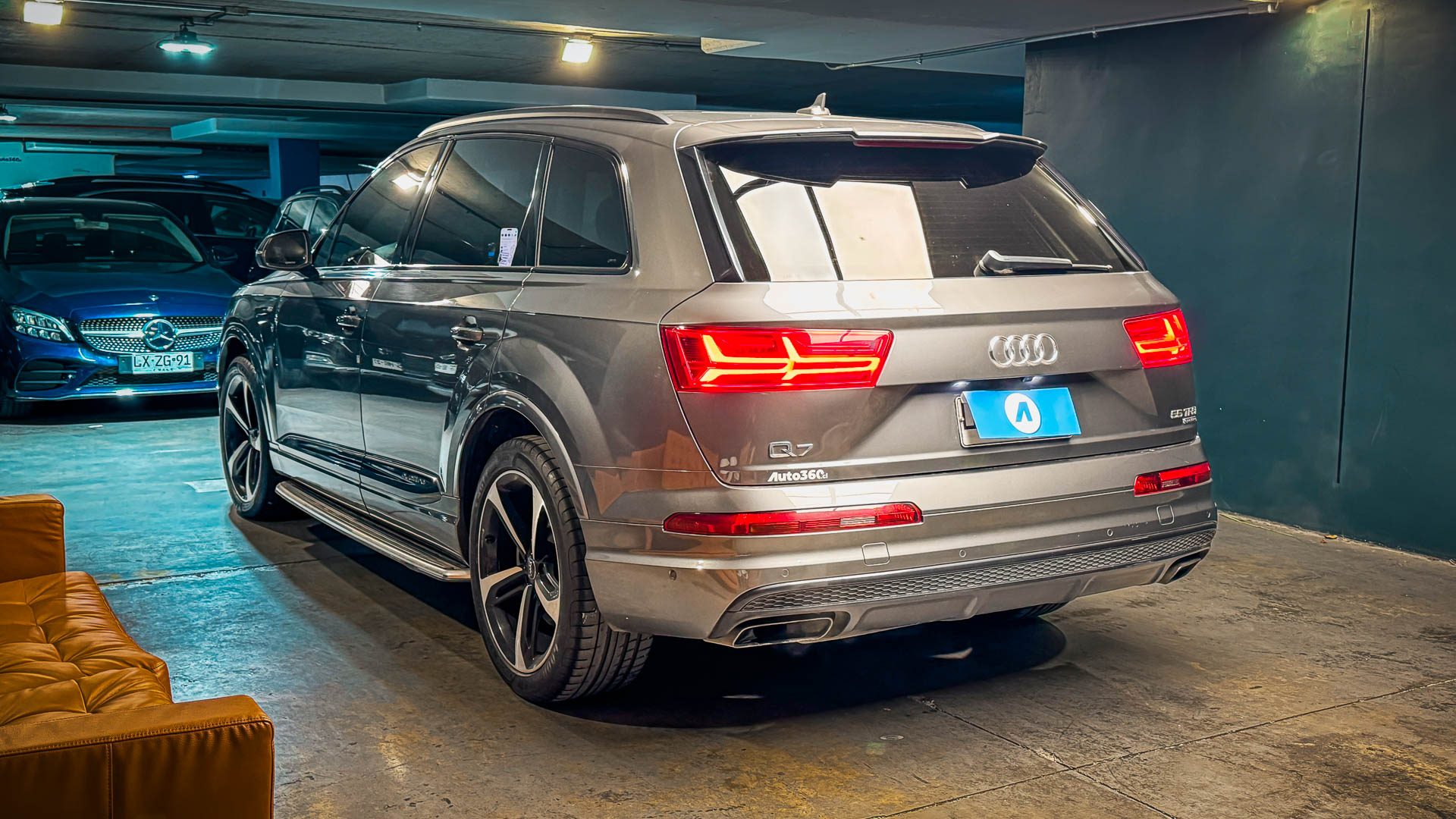 Audi Q7 — foto 2 de 31