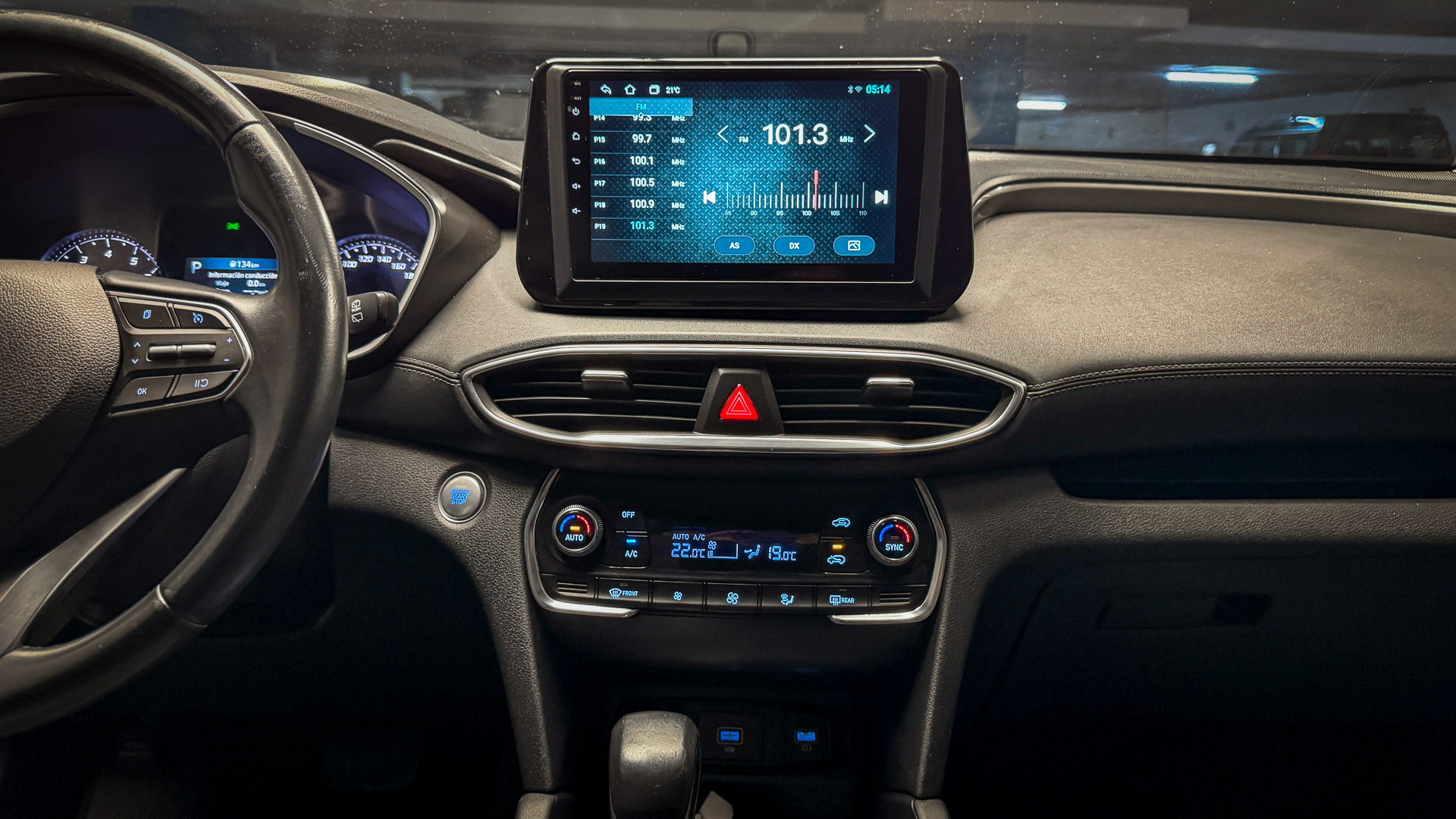 Hyundai Santa Fe — foto 15 de 25