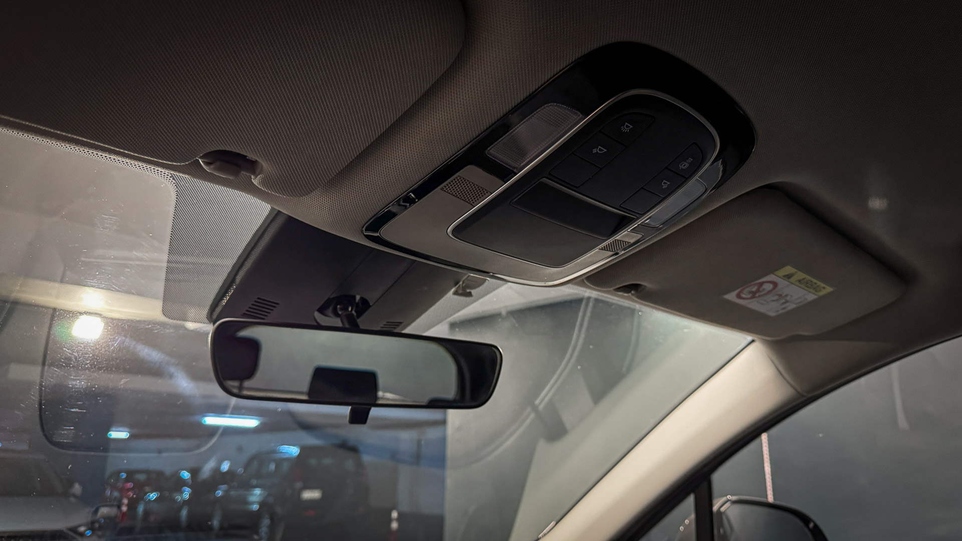 Hyundai Santa Fe — foto 19 de 25