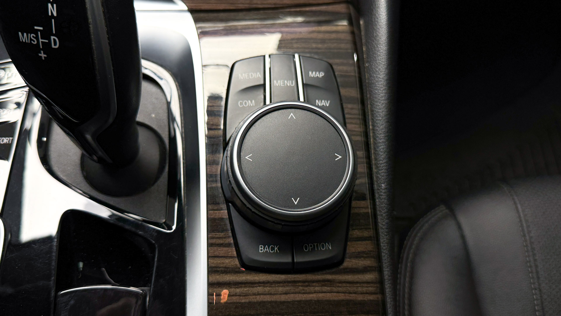 BMW 520D — foto 22 de 32
