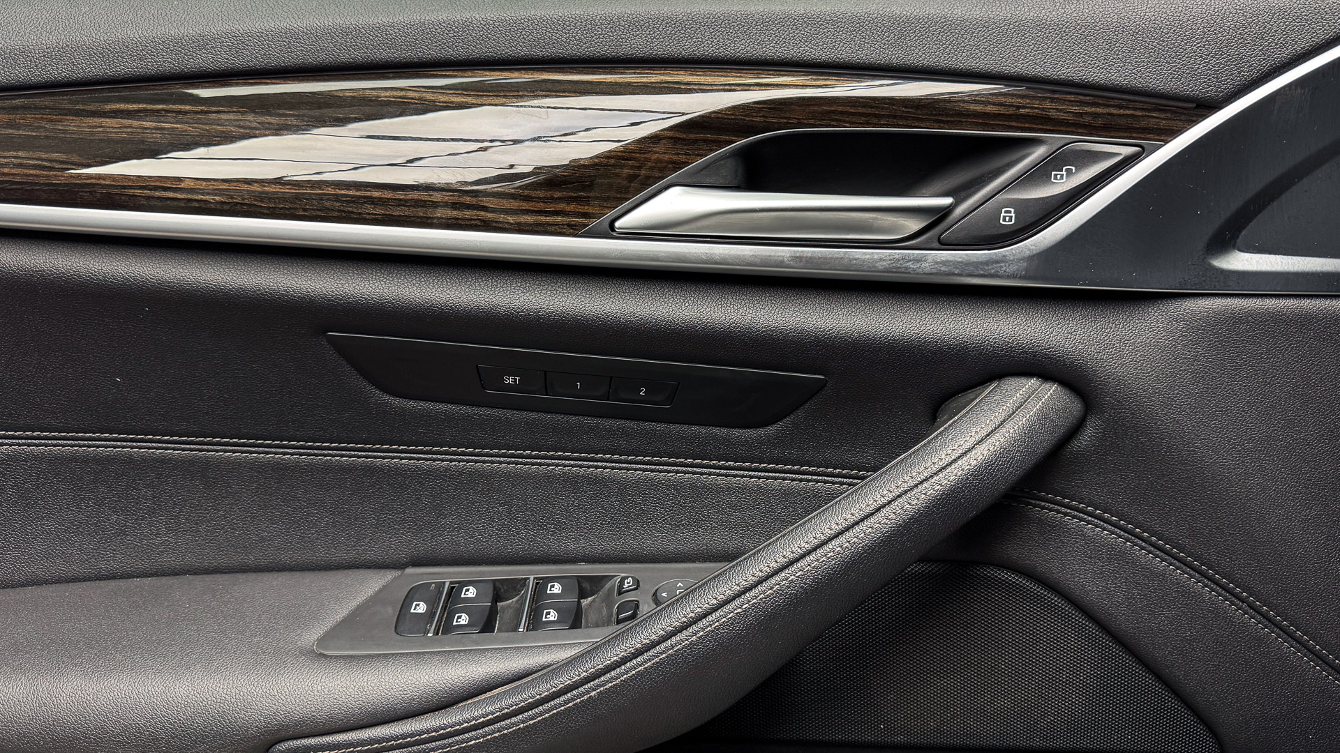 BMW 520D — foto 28 de 32