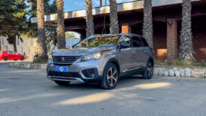PEUGEOT 5008 2019