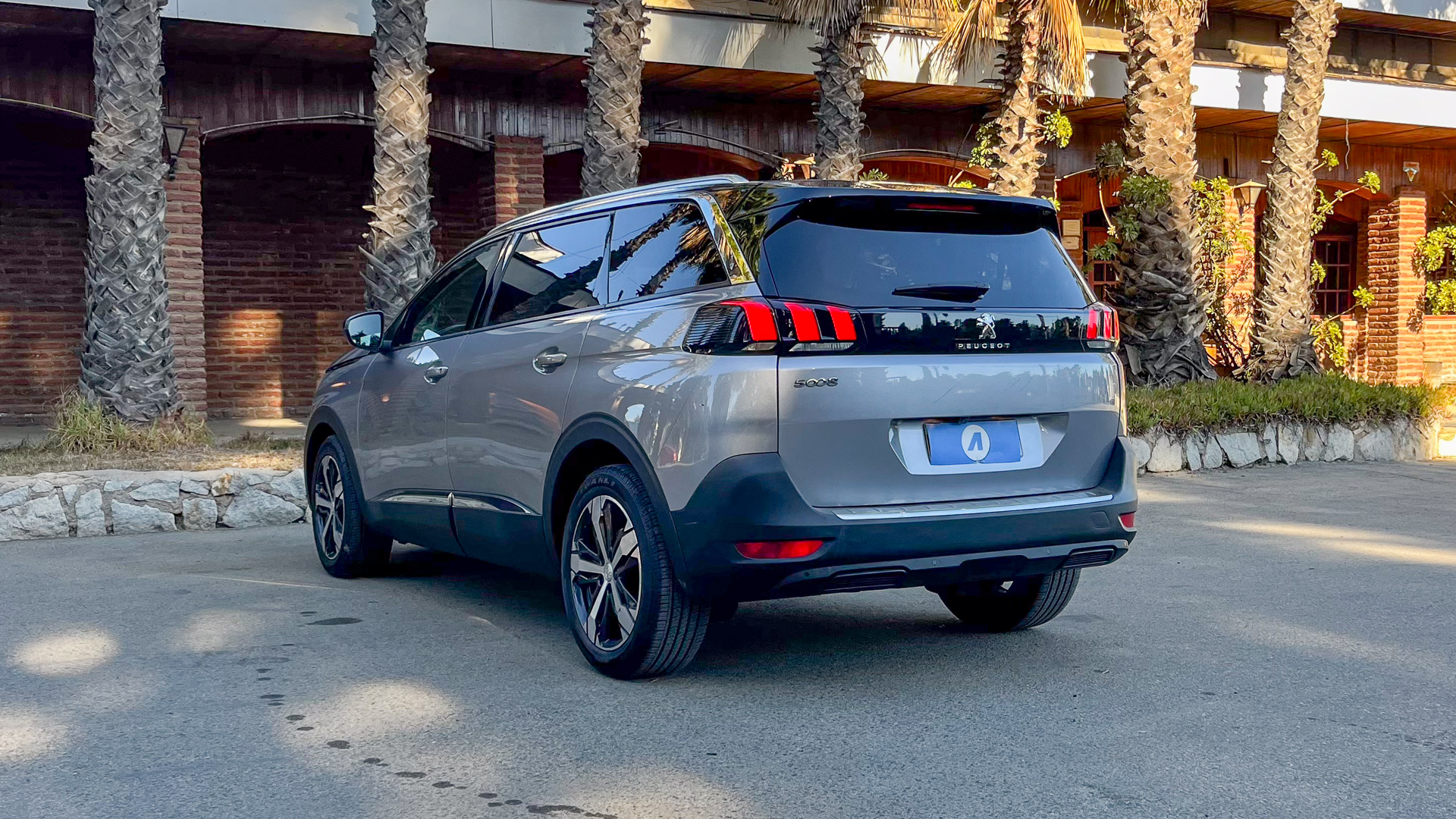 Peugeot 5008 — foto 2 de 27