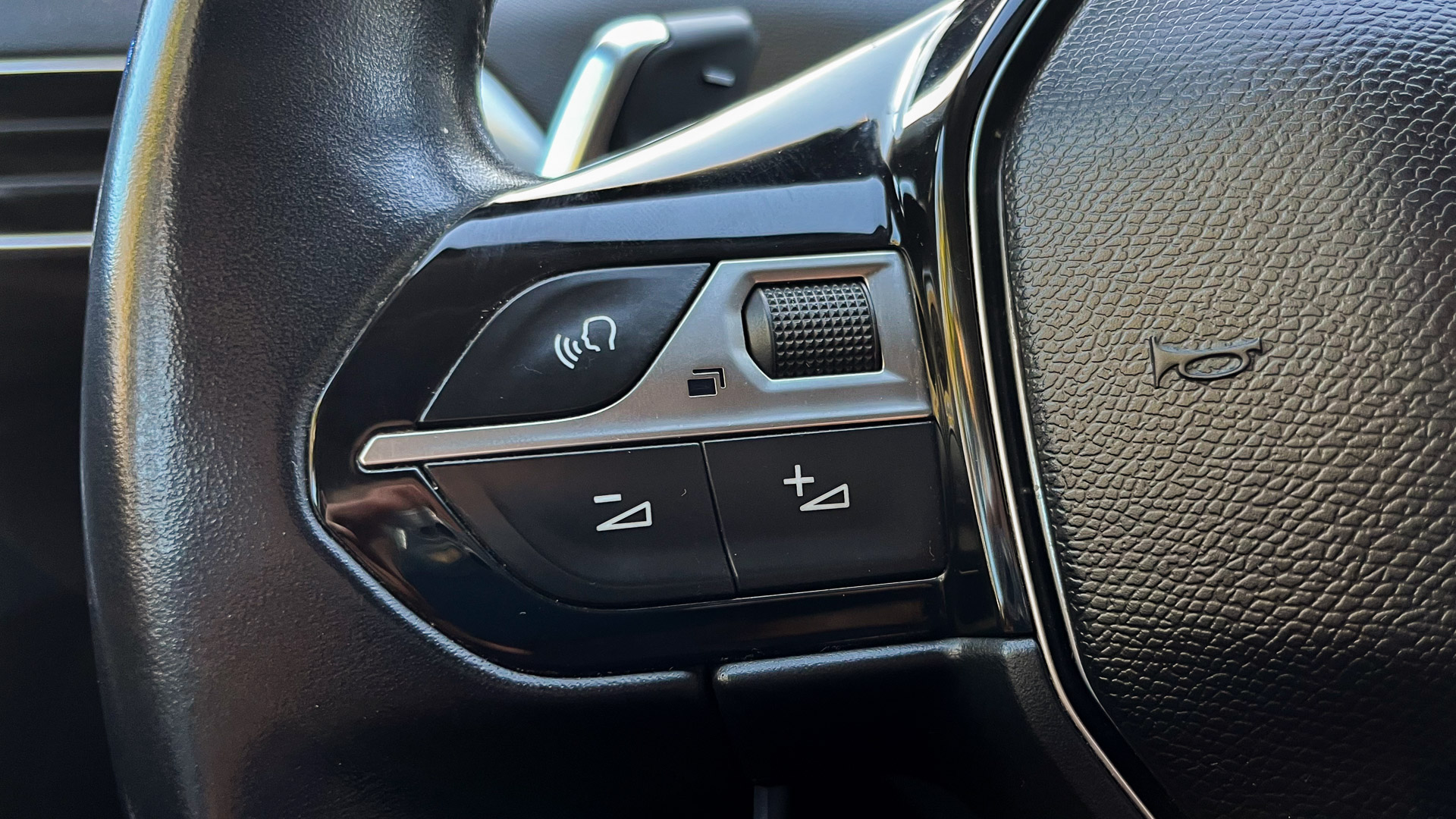 Peugeot 5008 — foto 9 de 27