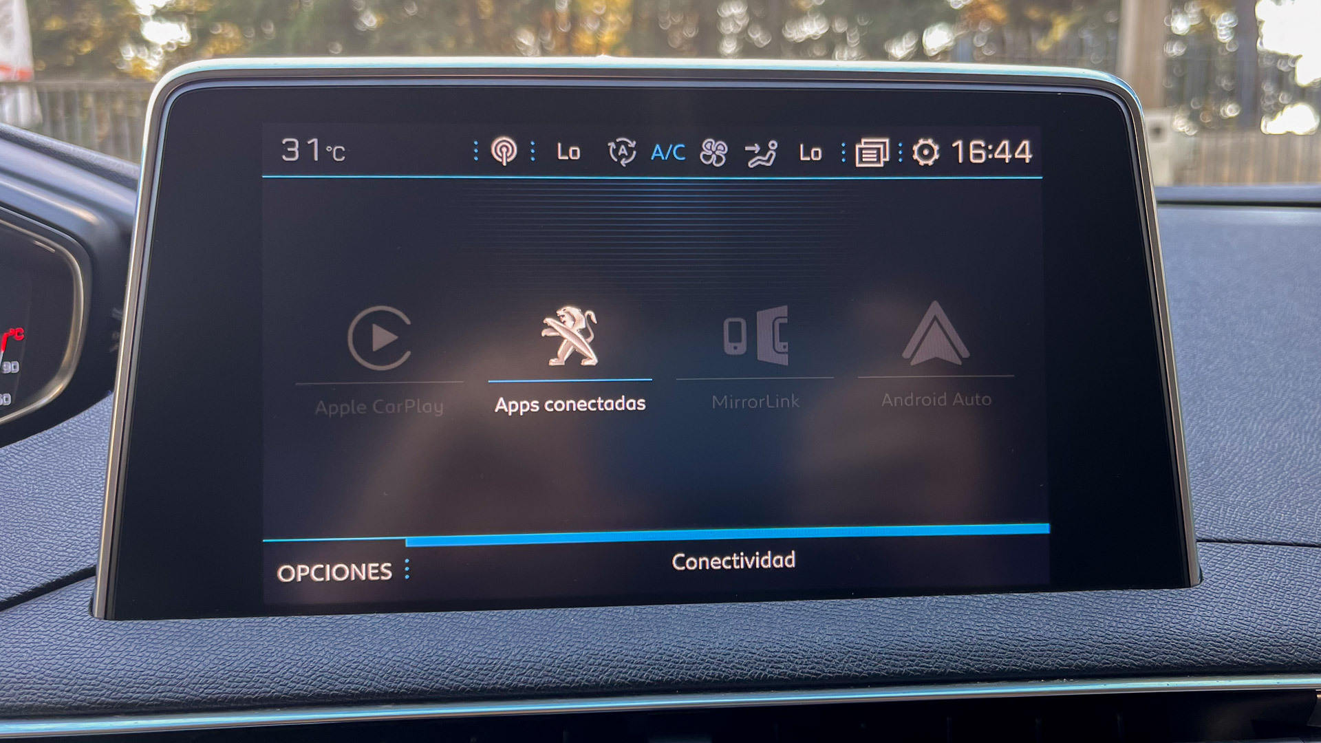 Peugeot 5008 — foto 18 de 27