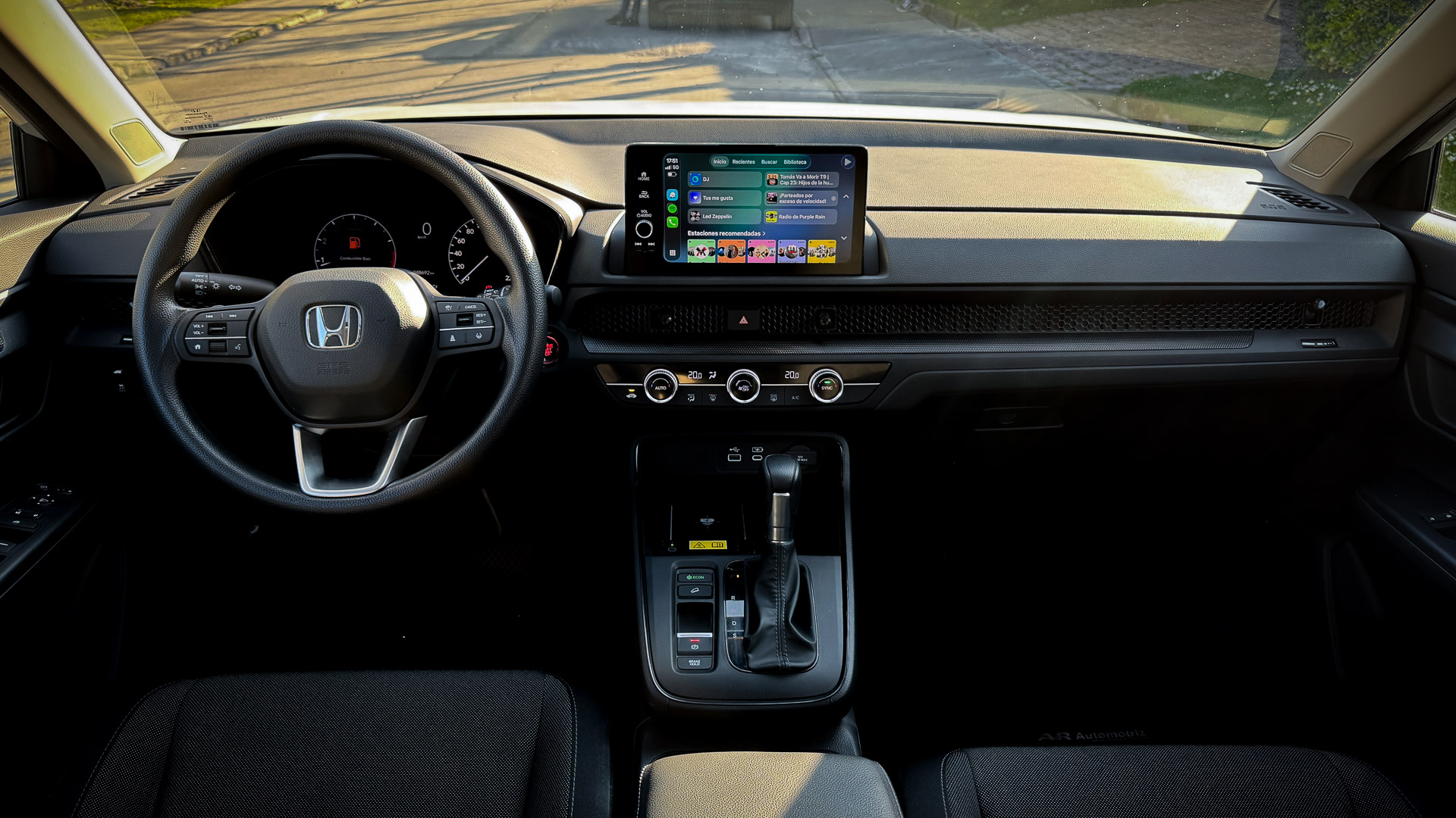 Honda CR-V — foto 14 de 30