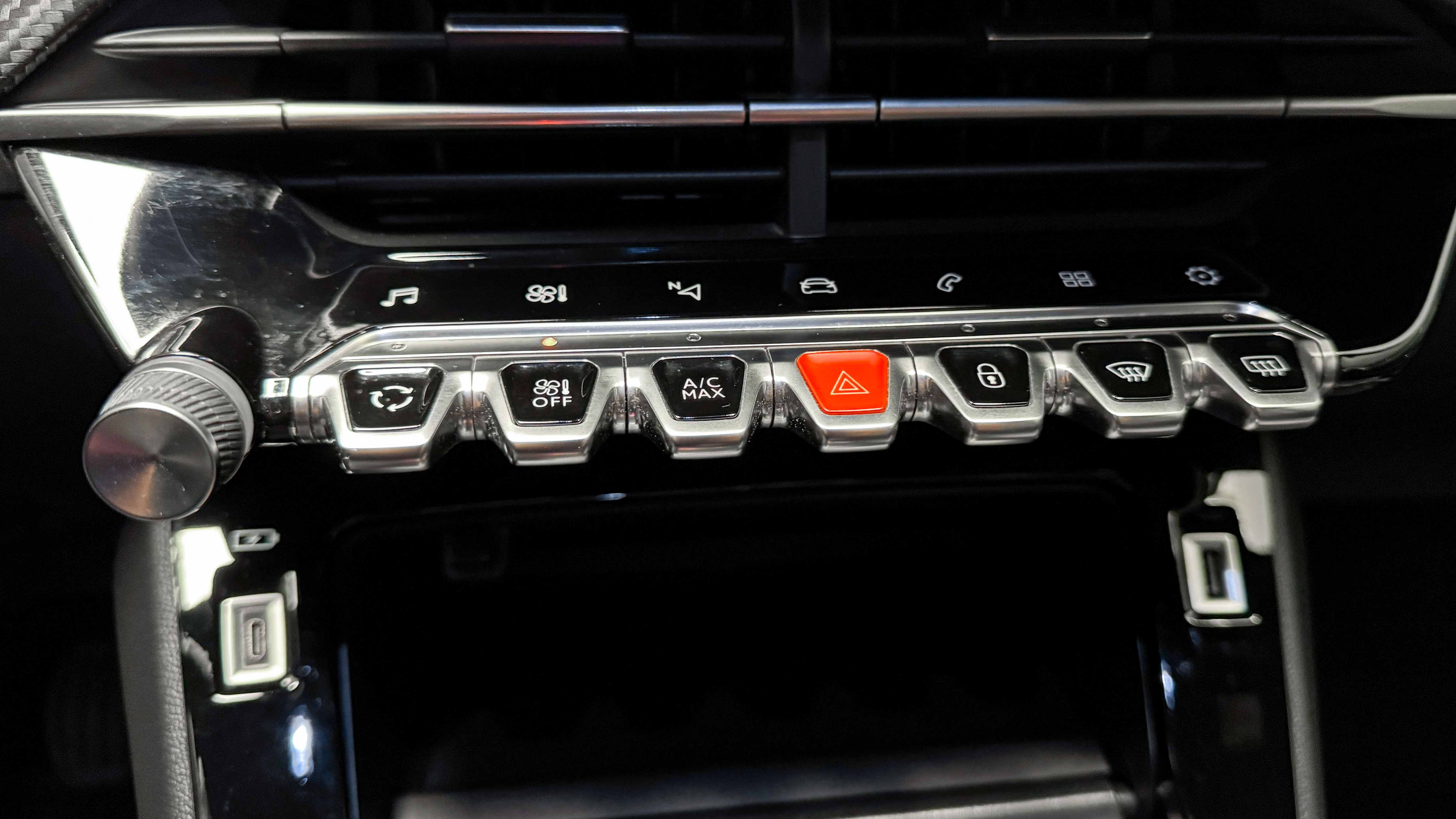 Peugeot 2008 — foto 20 de 30