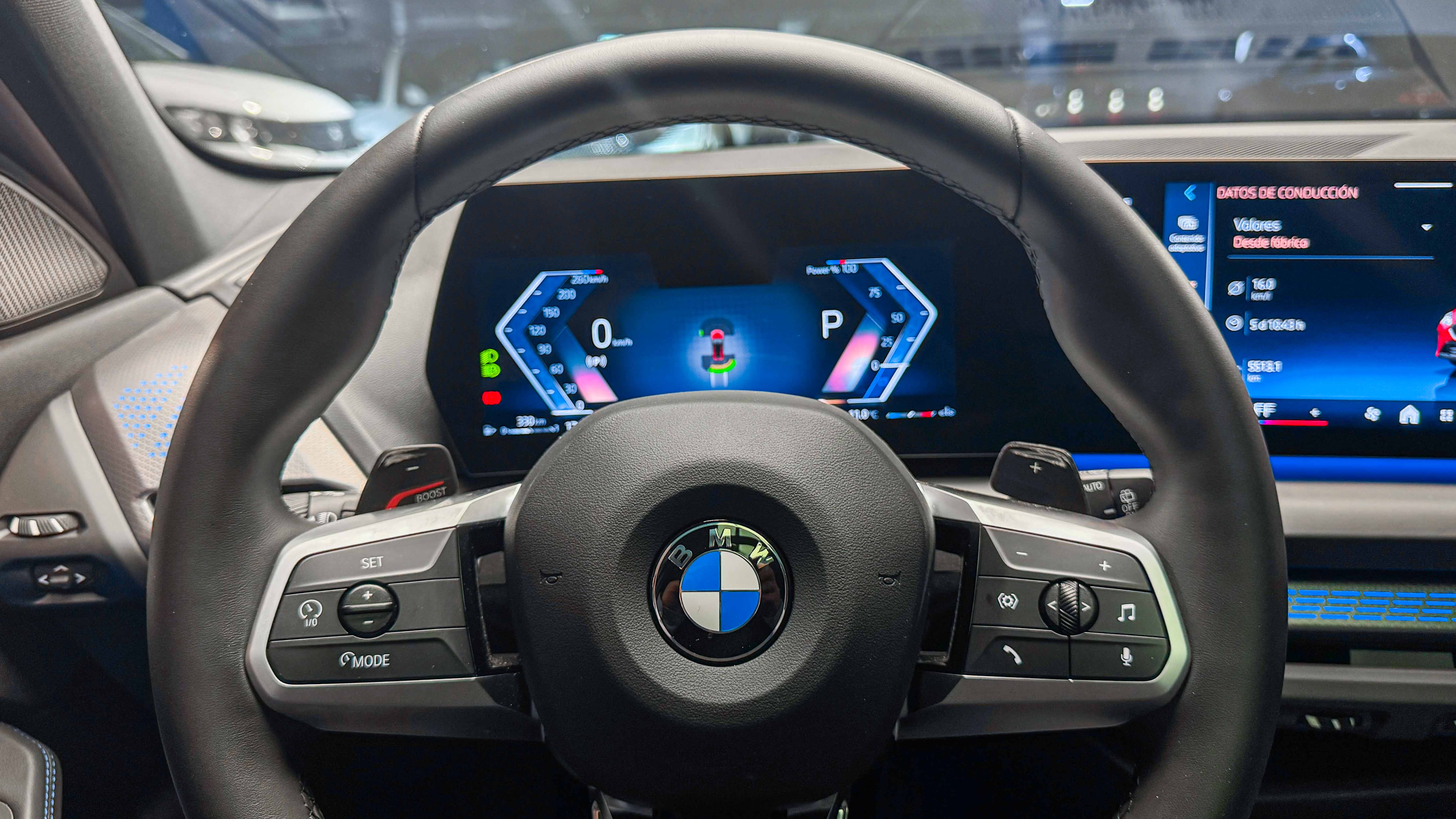 BMW 120 — foto 7 de 31
