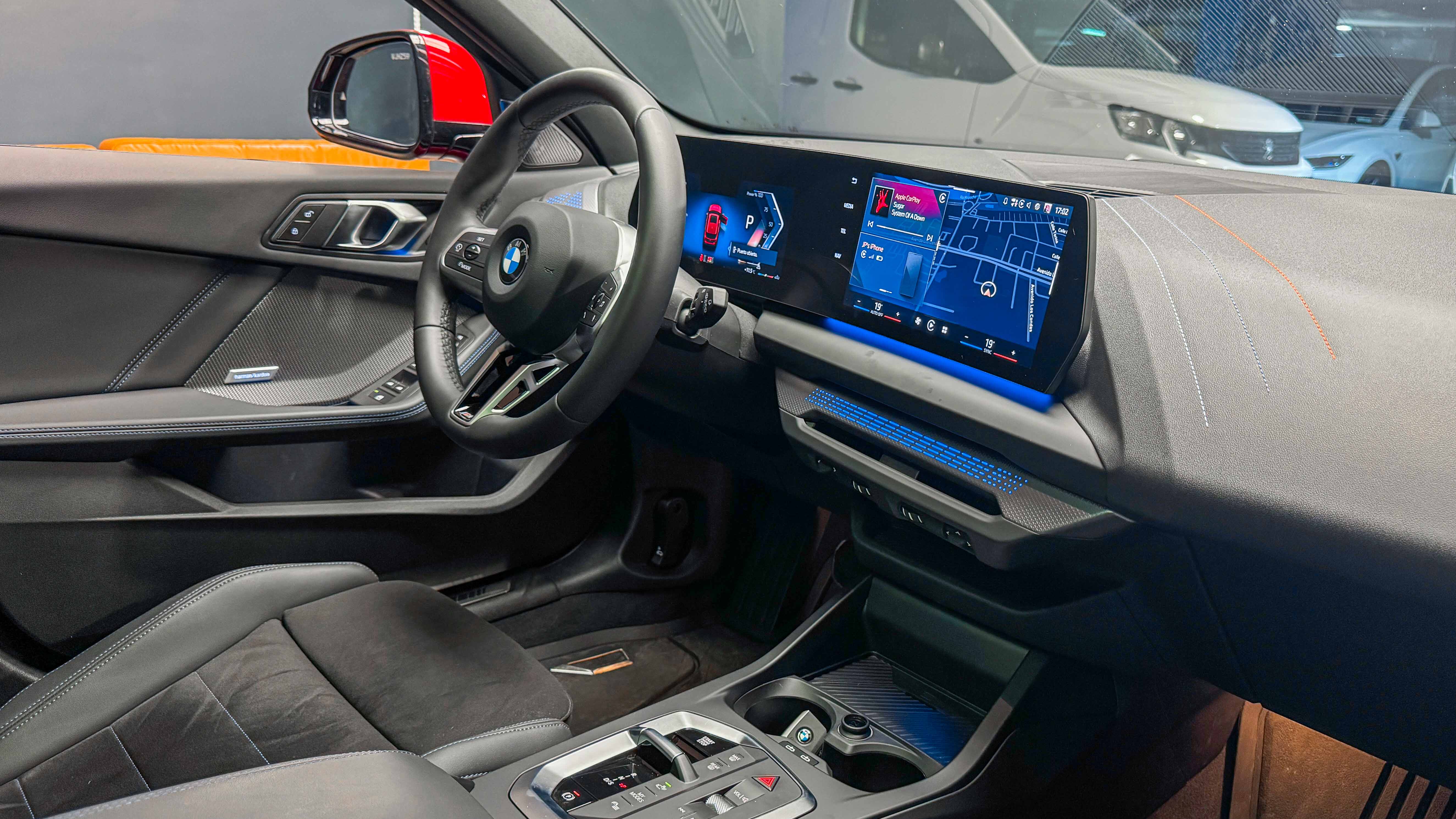 BMW 120 — foto 13 de 31