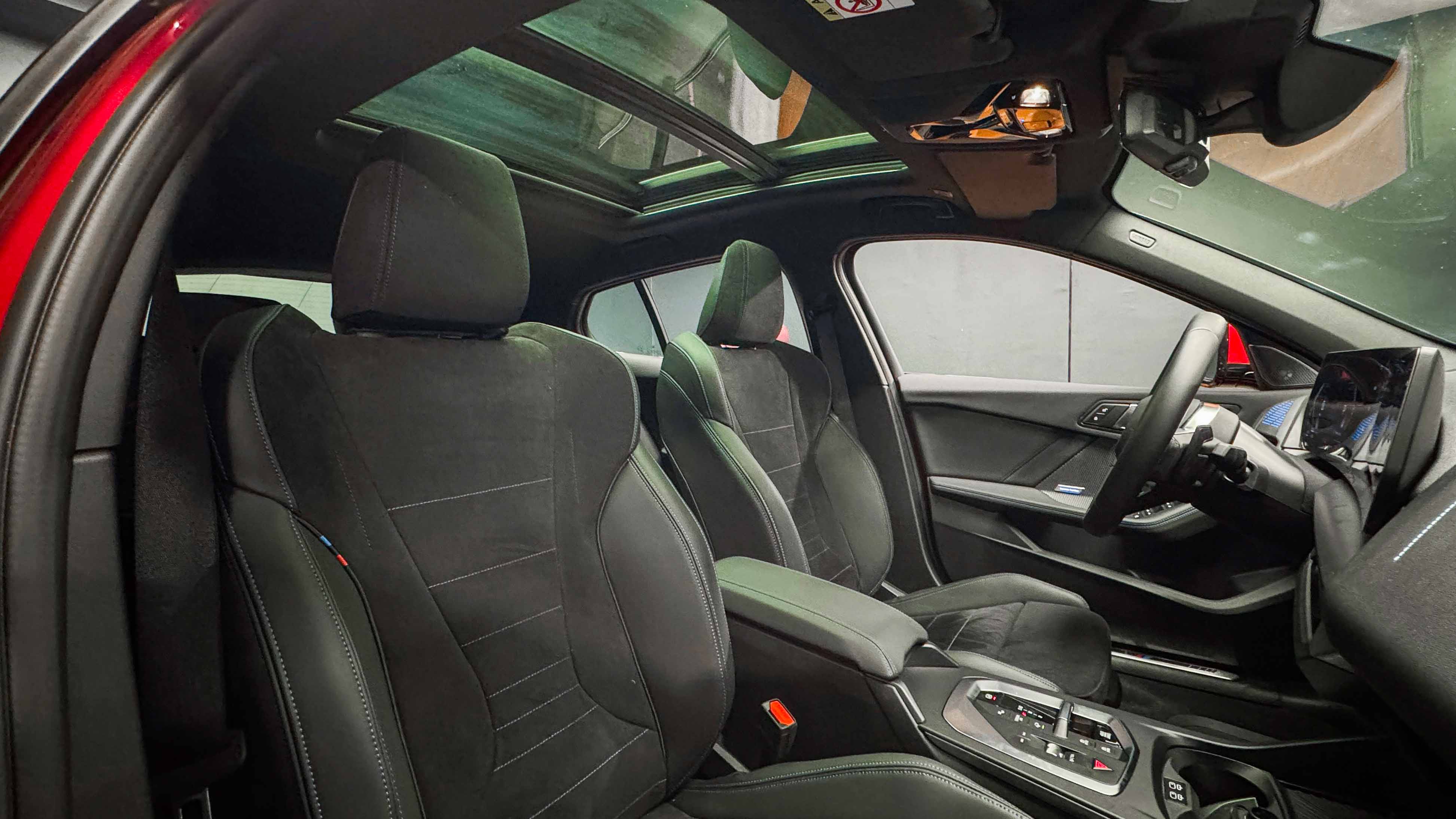 BMW 120 — foto 25 de 31