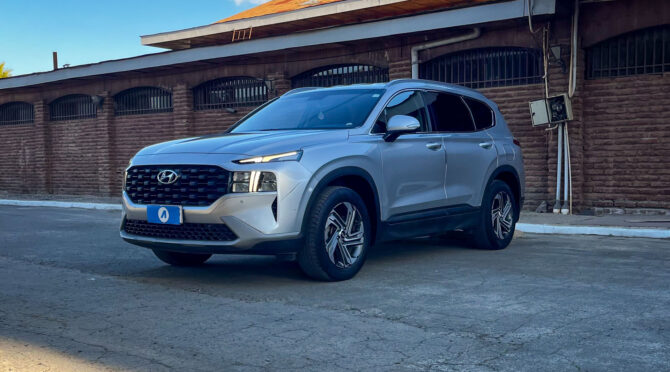 Fotografía de Hyundai Santa 2022