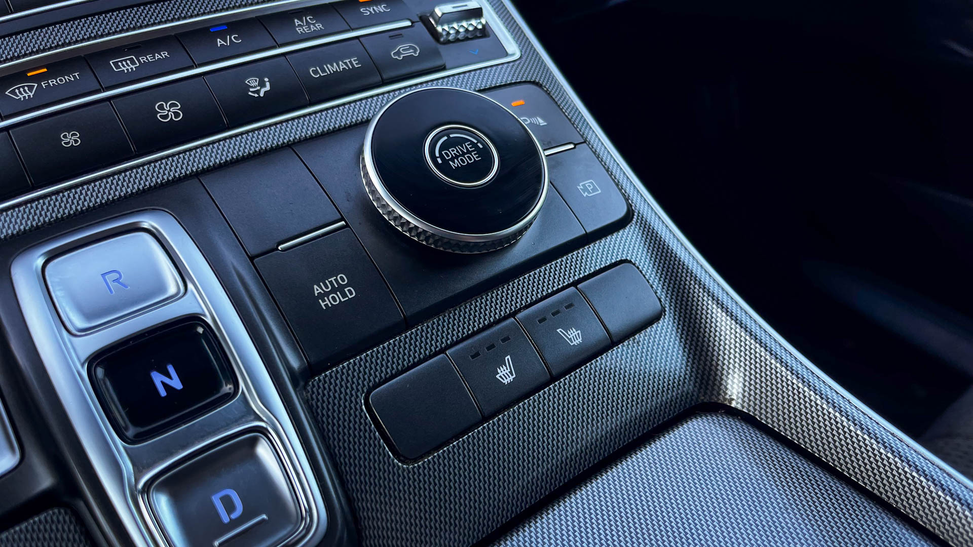 Hyundai Santa Fe — foto 19 de 25