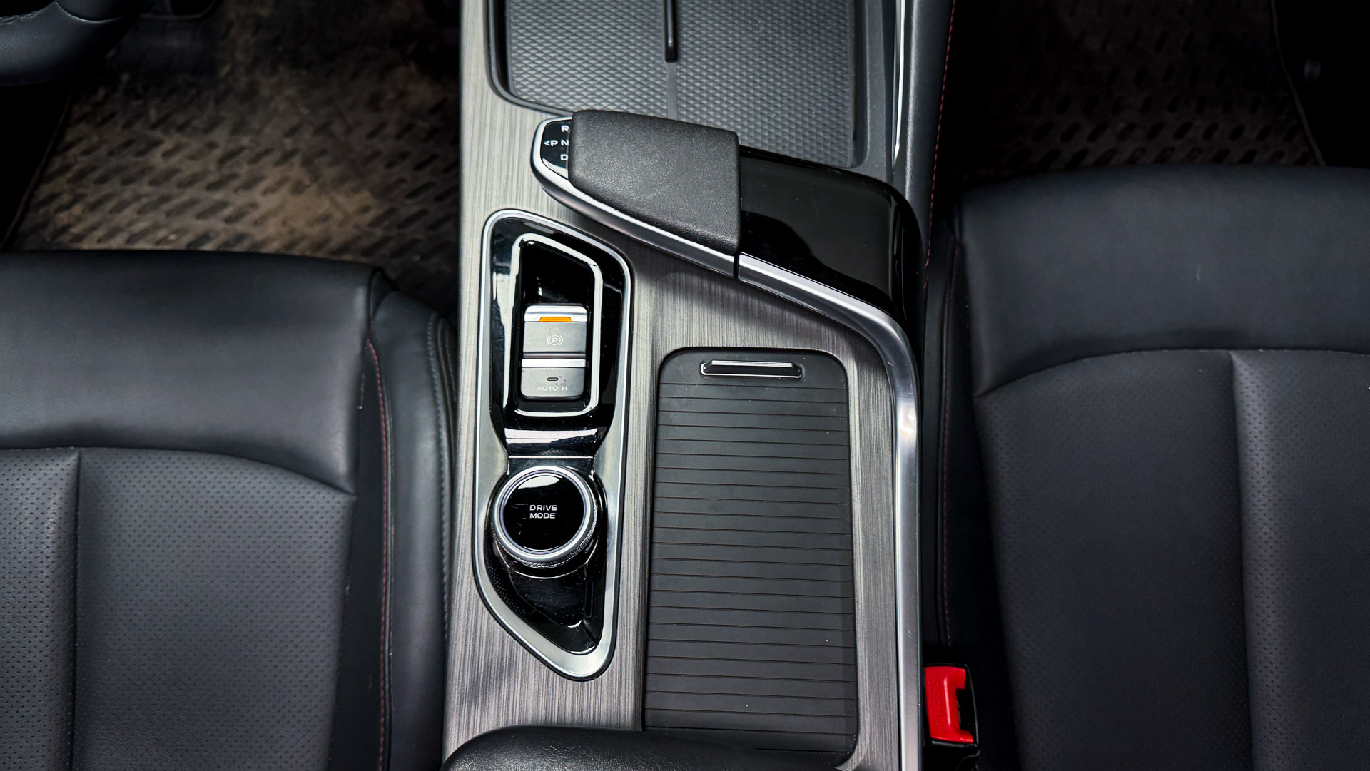 Changan Unit-T — foto 18 de 27
