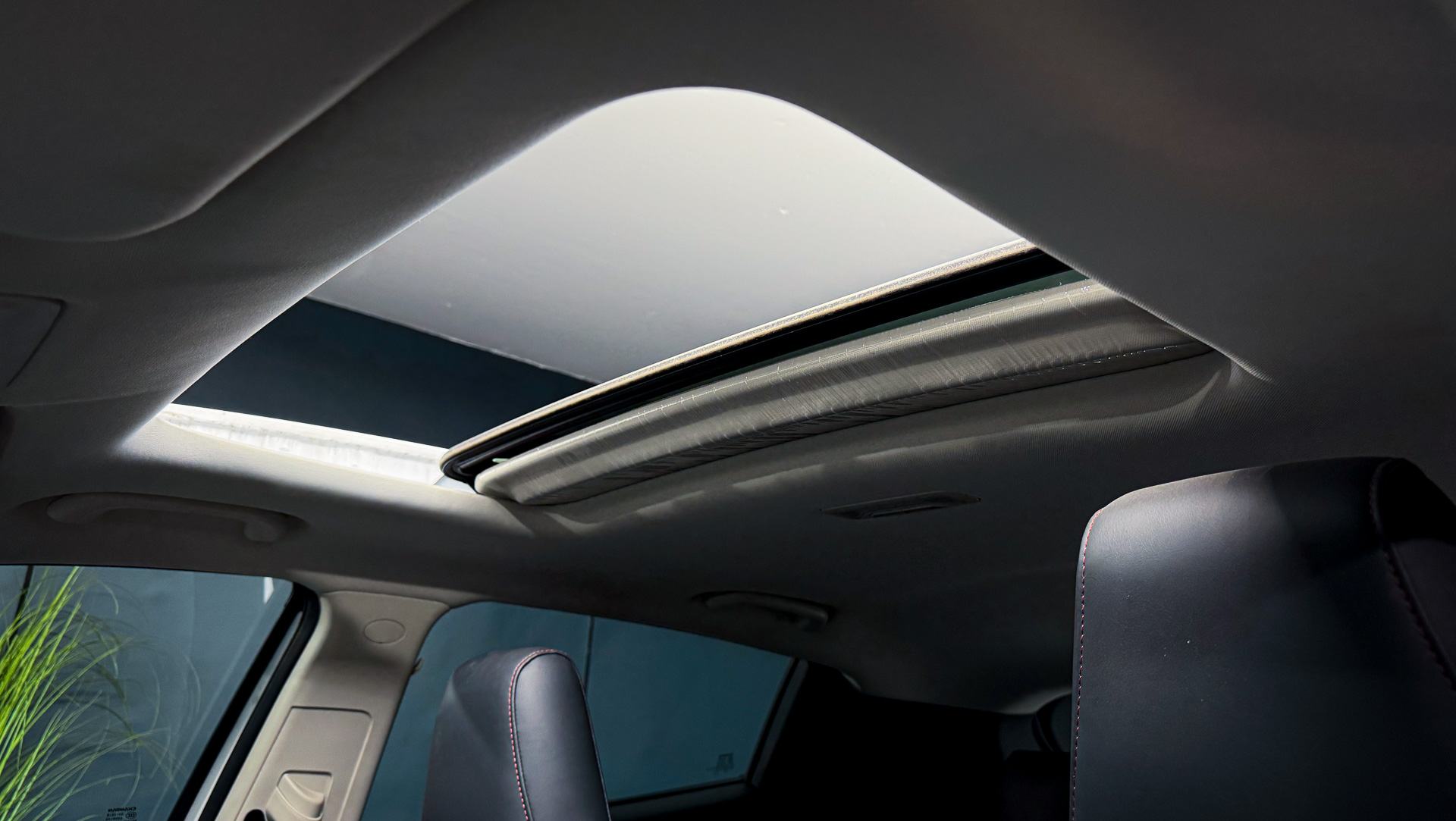 Changan Unit-T — foto 21 de 27