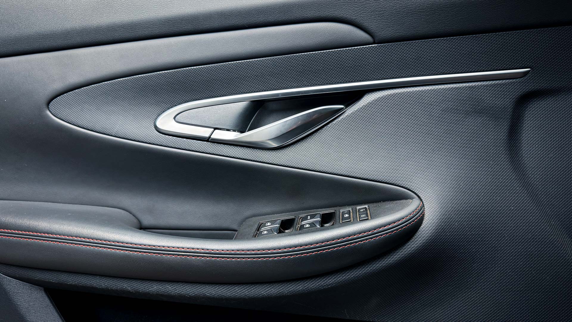 Changan Unit-T — foto 24 de 27