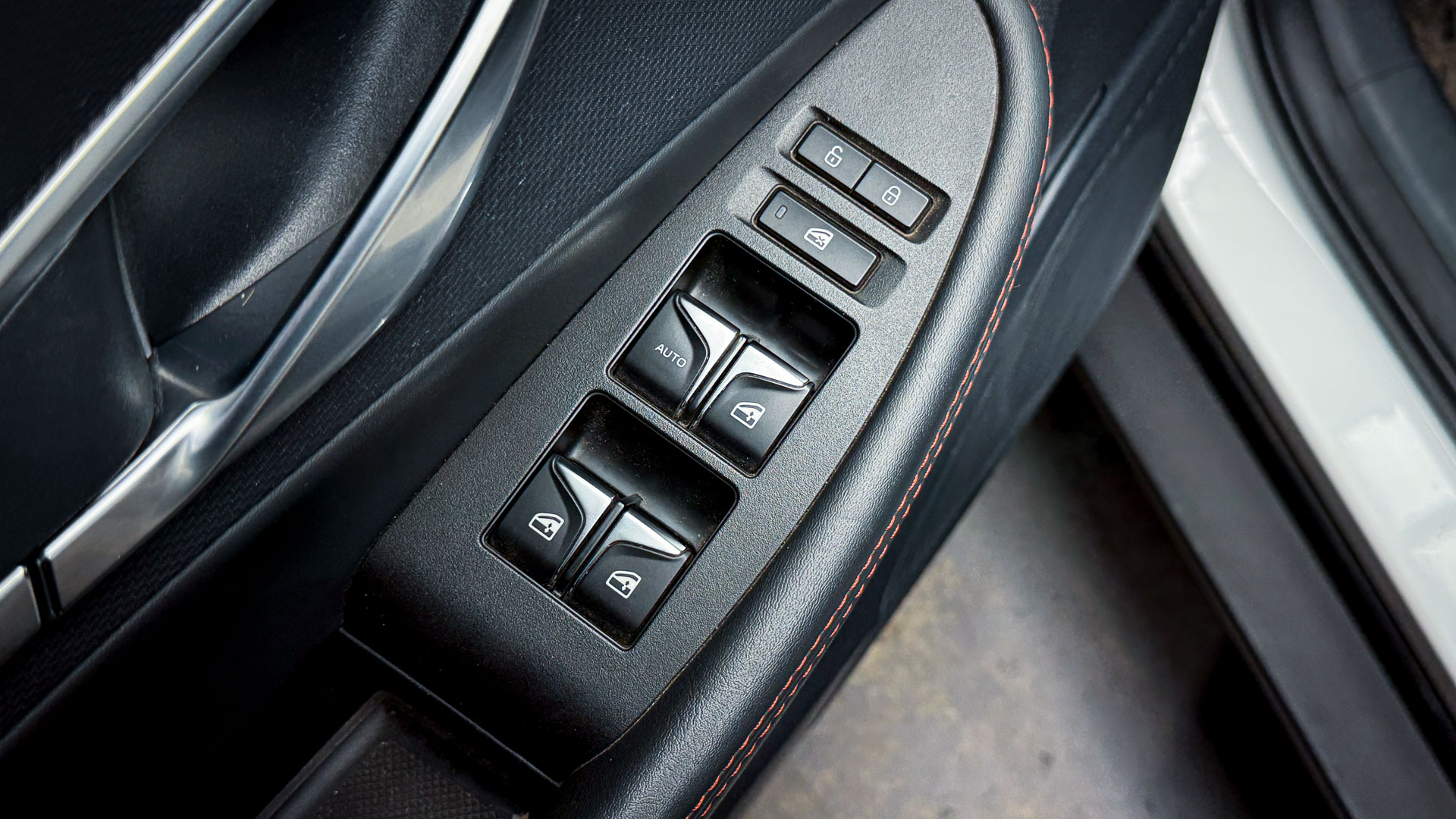 Changan Unit-T — foto 25 de 27