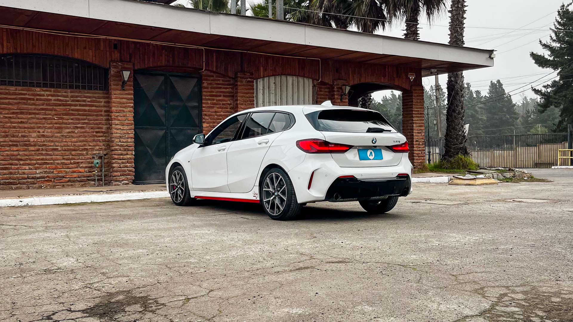 BMW 128Ti — foto 2 de 26
