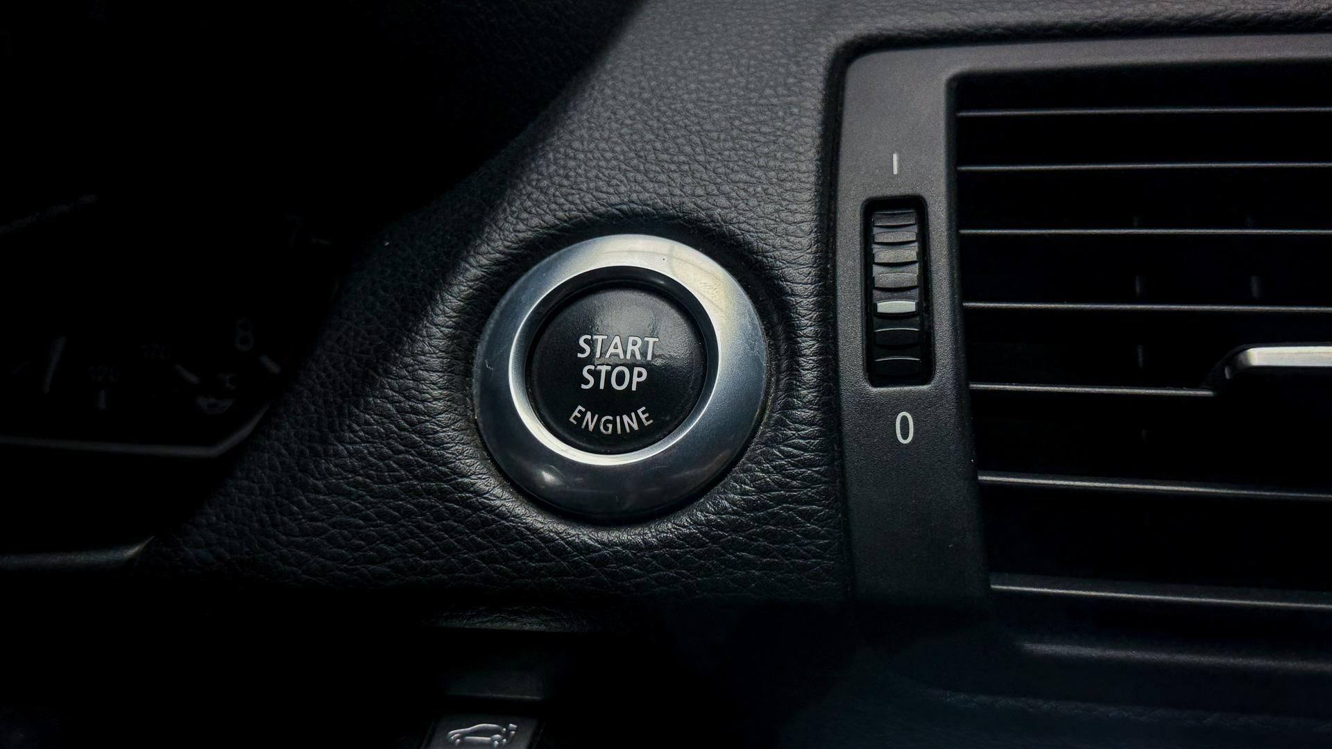 BMW 135I — foto 28 de 29