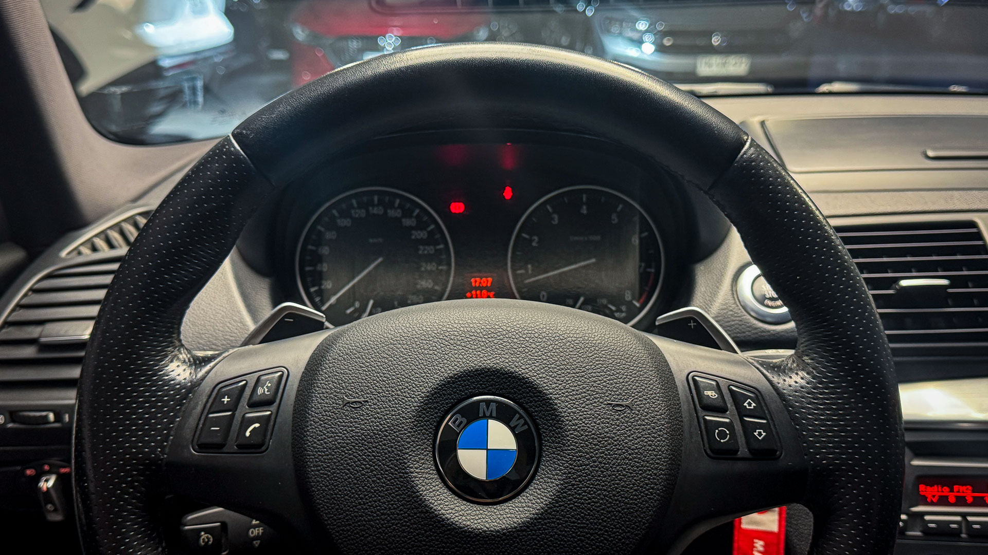 BMW 135I — foto 7 de 29