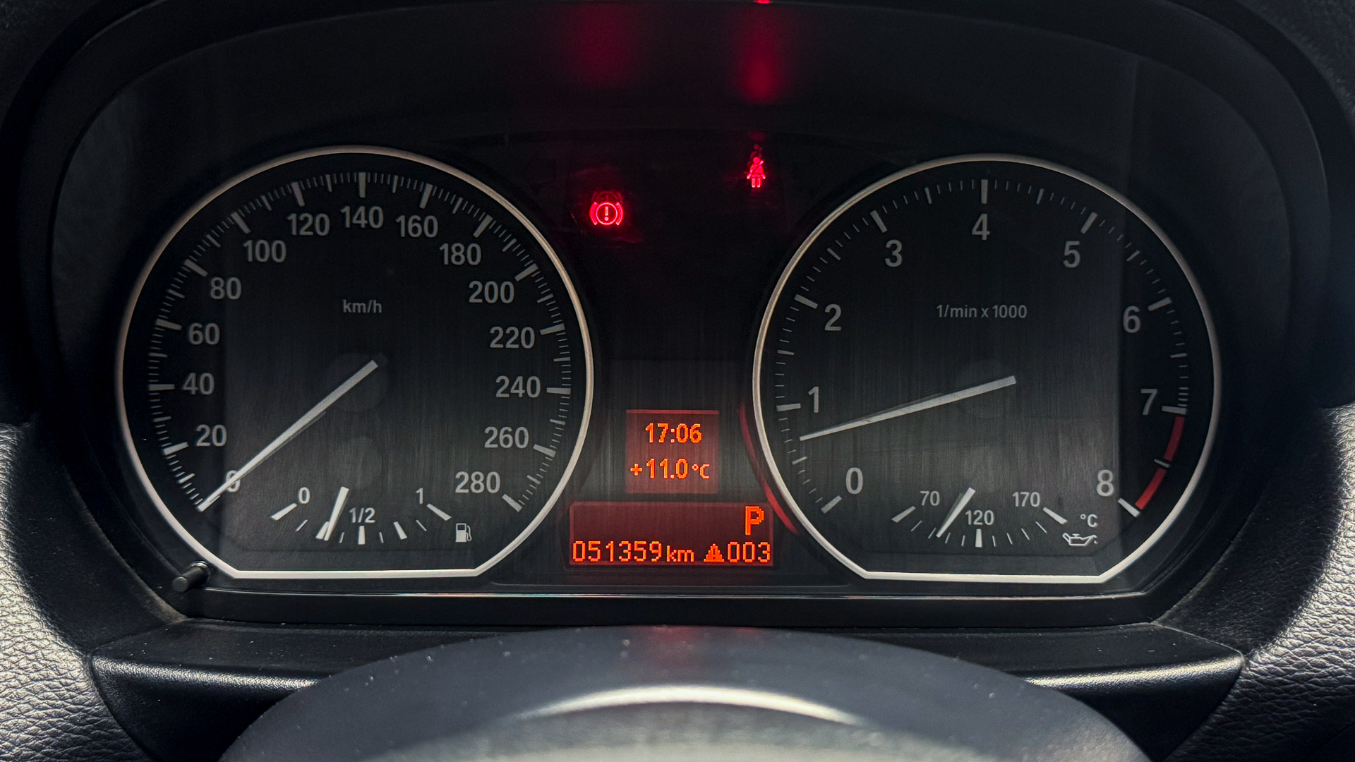 BMW 135I — foto 8 de 29
