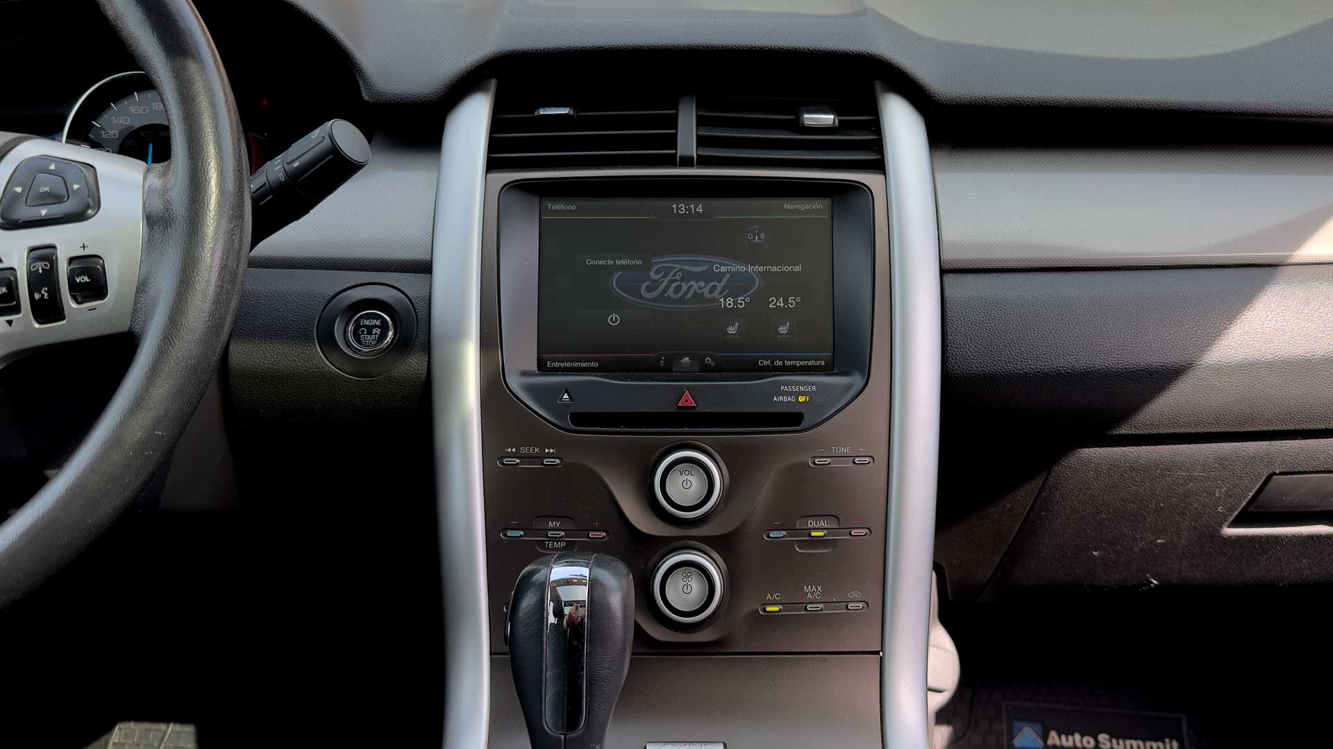 Ford Edge — foto 15 de 27