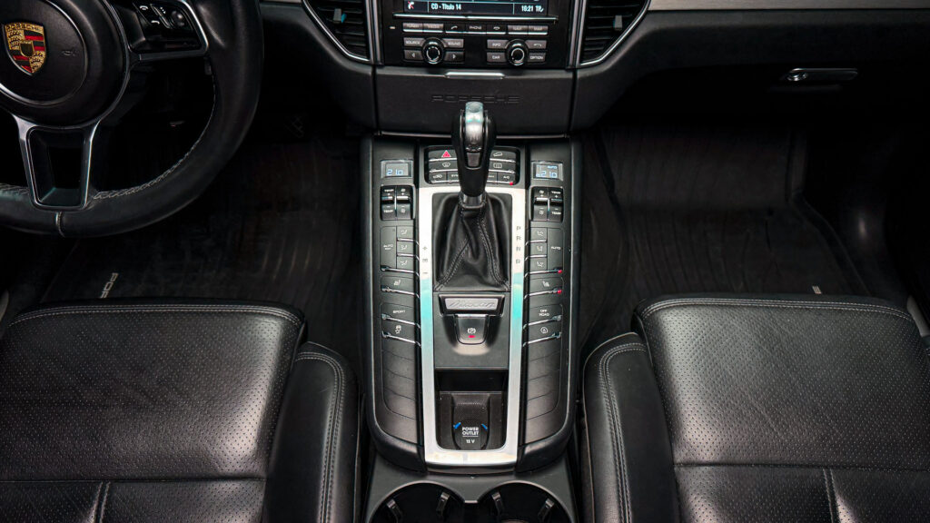 Porsche Macan S 4Wd 3.0 2015 — foto 19 de 40
