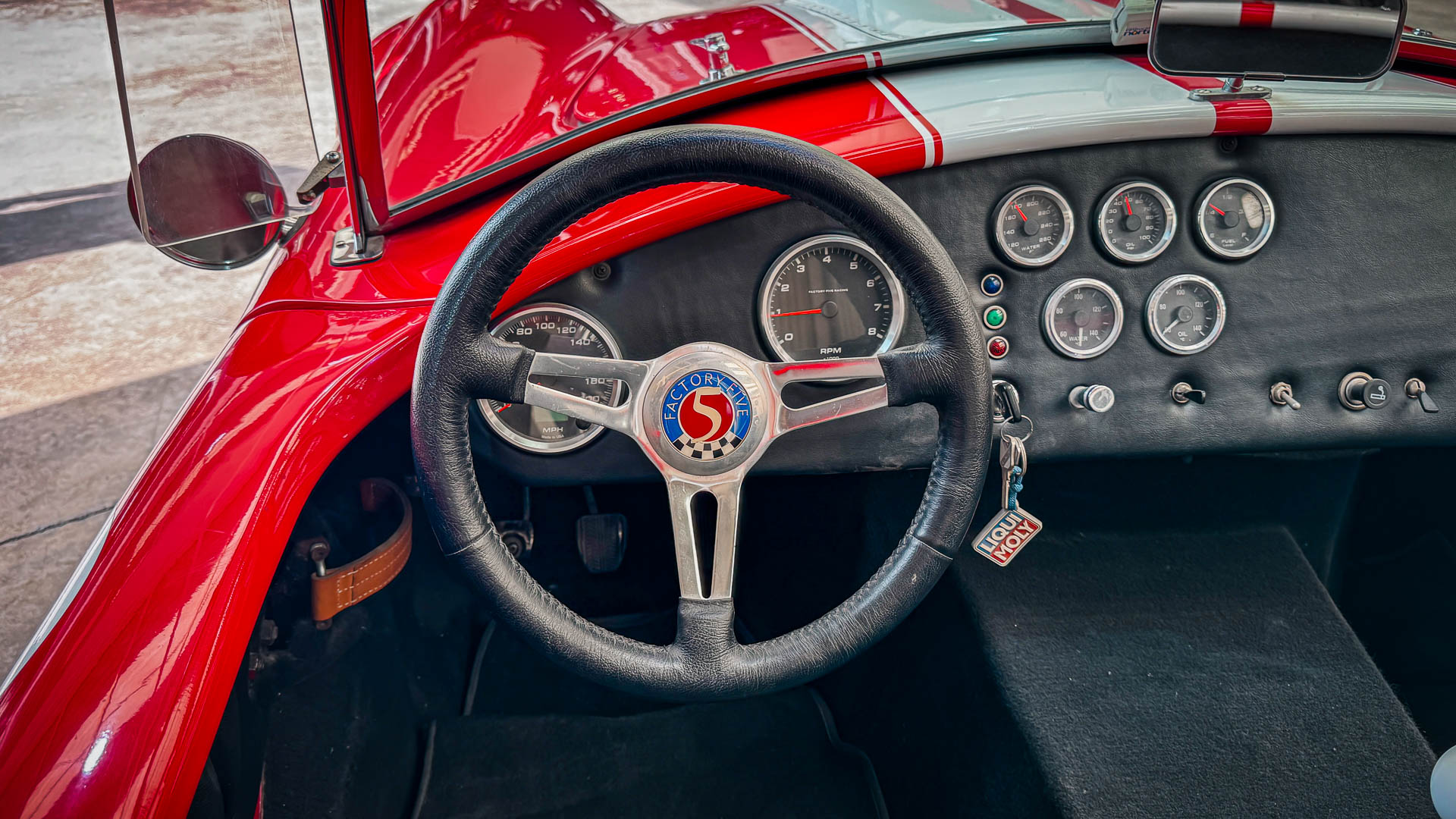 Ford Réplica Shelby Cobra — foto 12 de 20