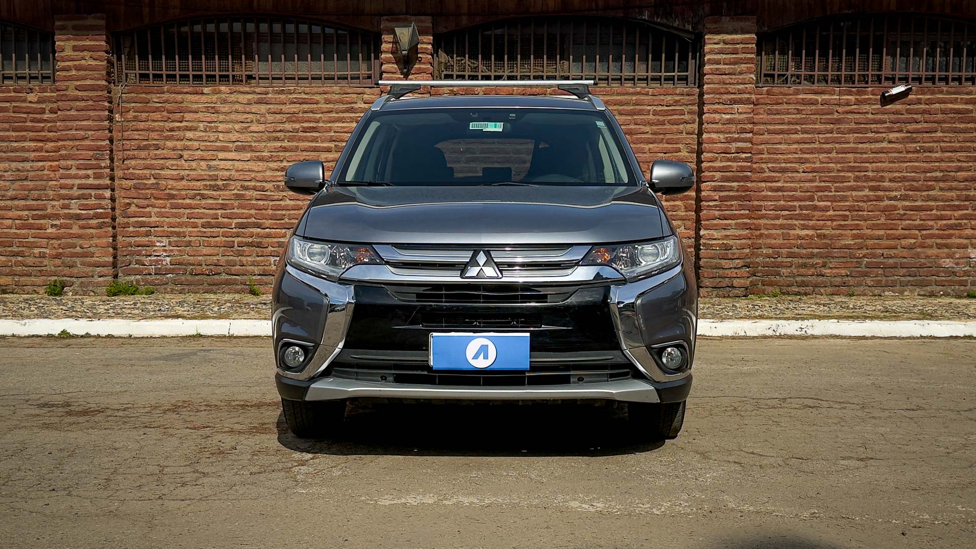 Mitsubishi Outlander — foto 6 de 25
