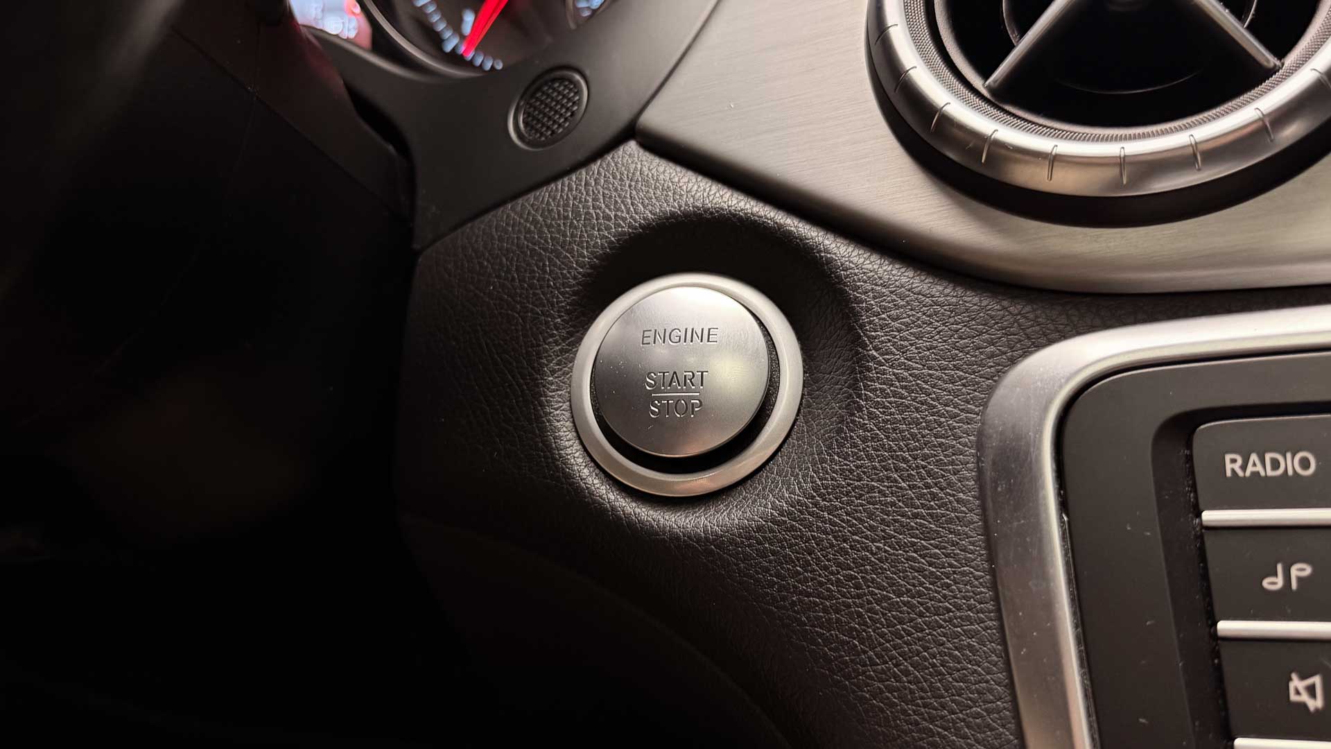 Mercedes-Benz Cla220 — foto 19 de 27