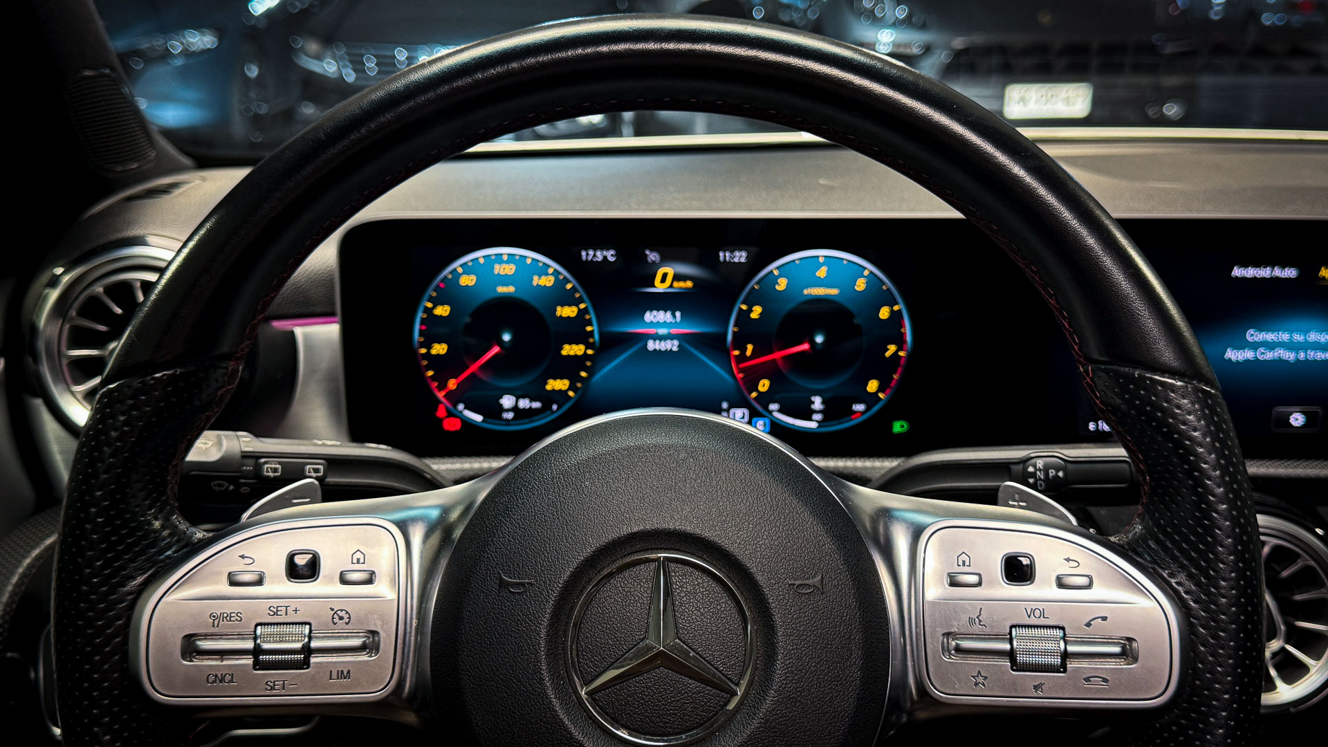 Mercedes-Benz A250 — foto 7 de 28