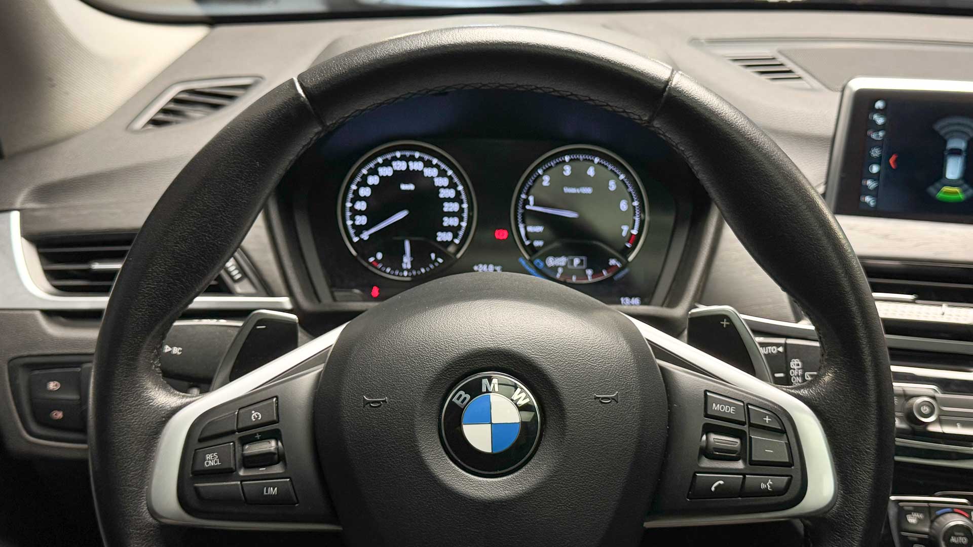 BMW X1 — foto 7 de 27