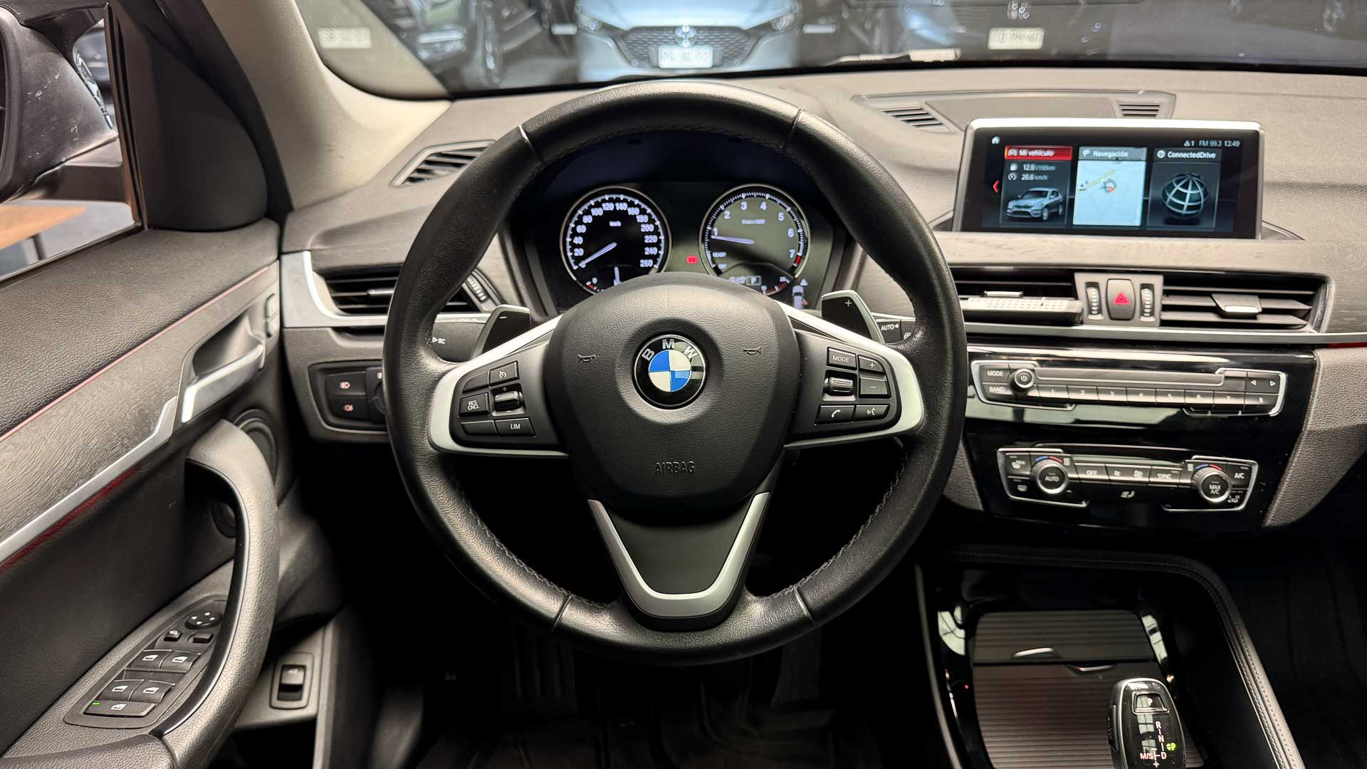BMW X1 — foto 11 de 27