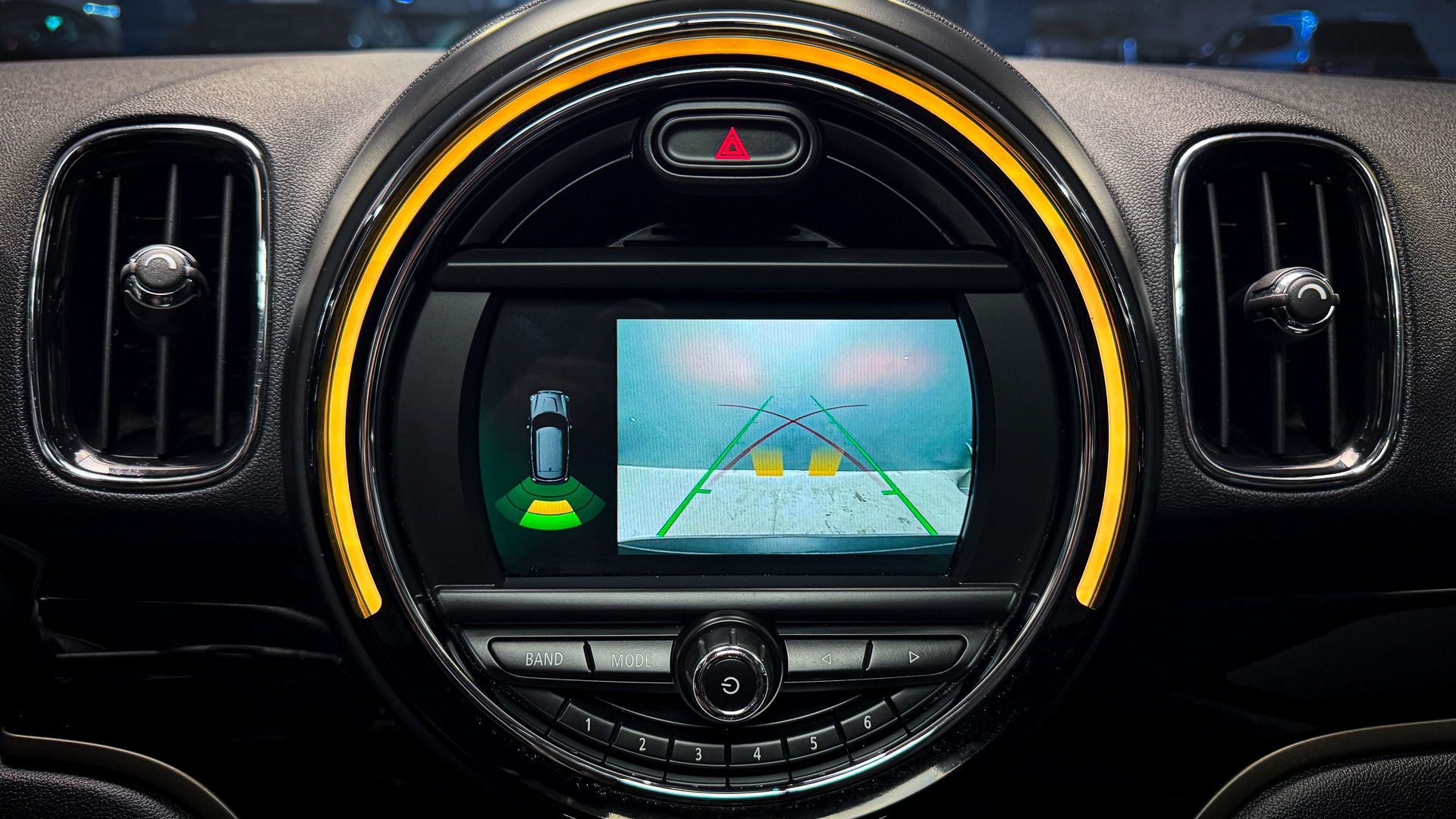 MINI Countryman — foto 17 de 29