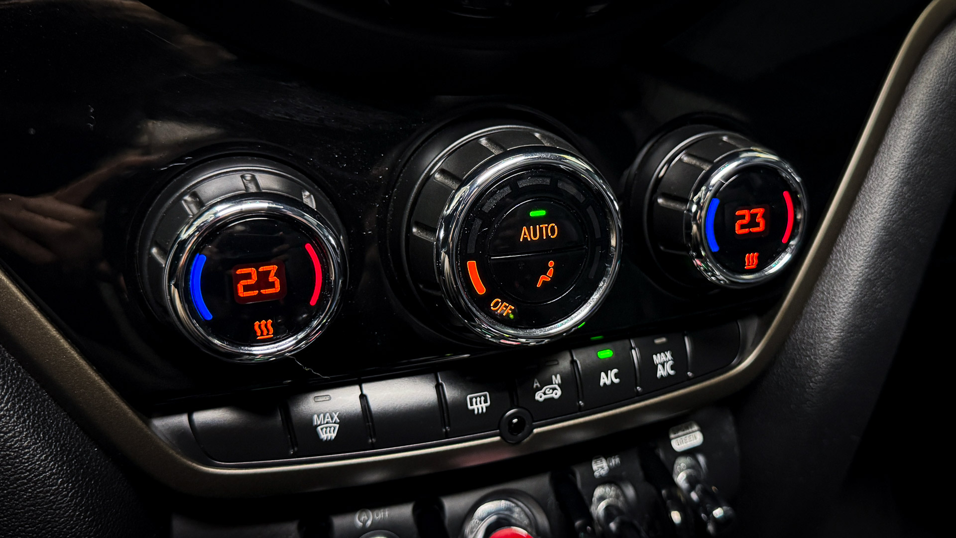 MINI Countryman — foto 18 de 29