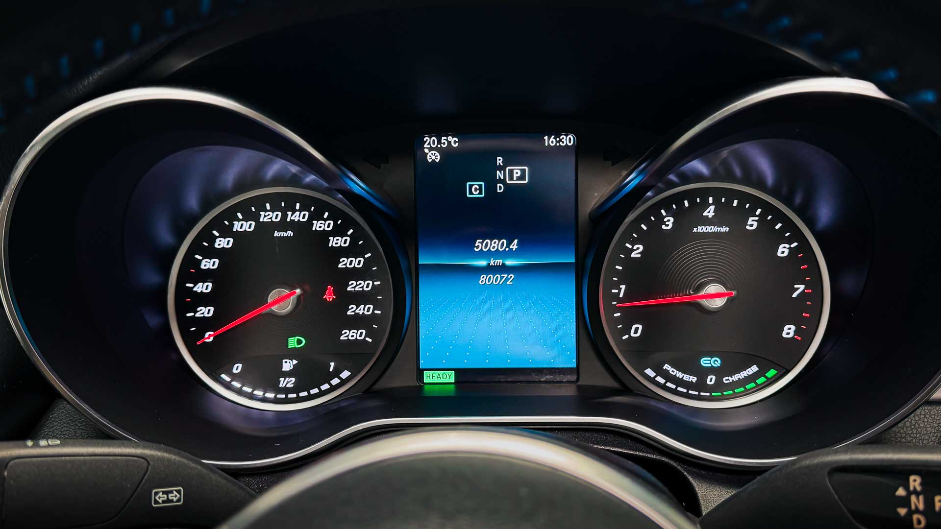 Mercedes-Benz C200 — foto 8 de 28