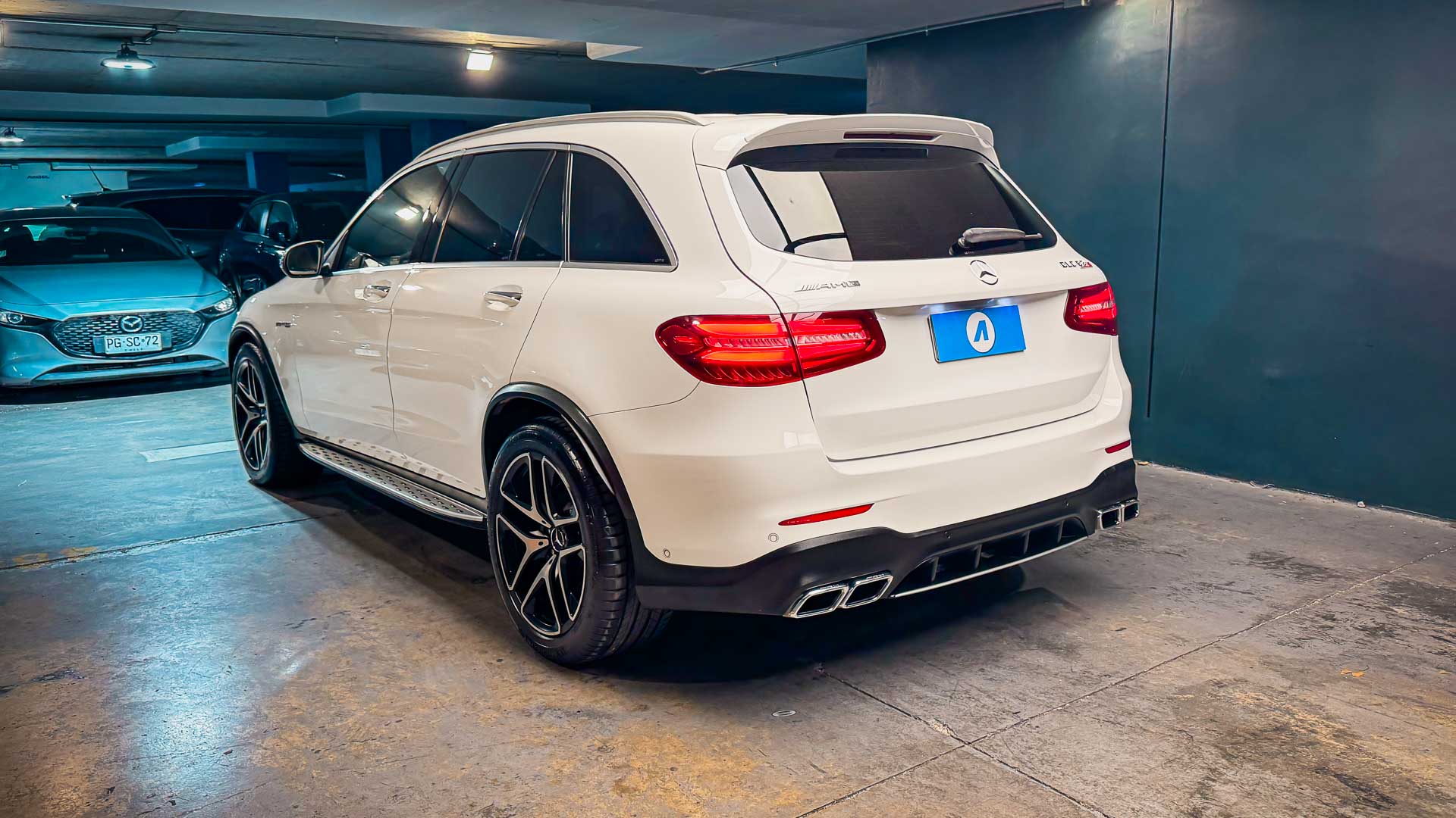 Mercedes-Benz Glc63 Amg — foto 2 de 33