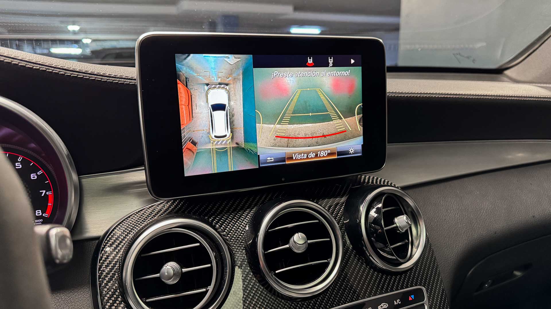 Mercedes-Benz Glc63 Amg — foto 18 de 33