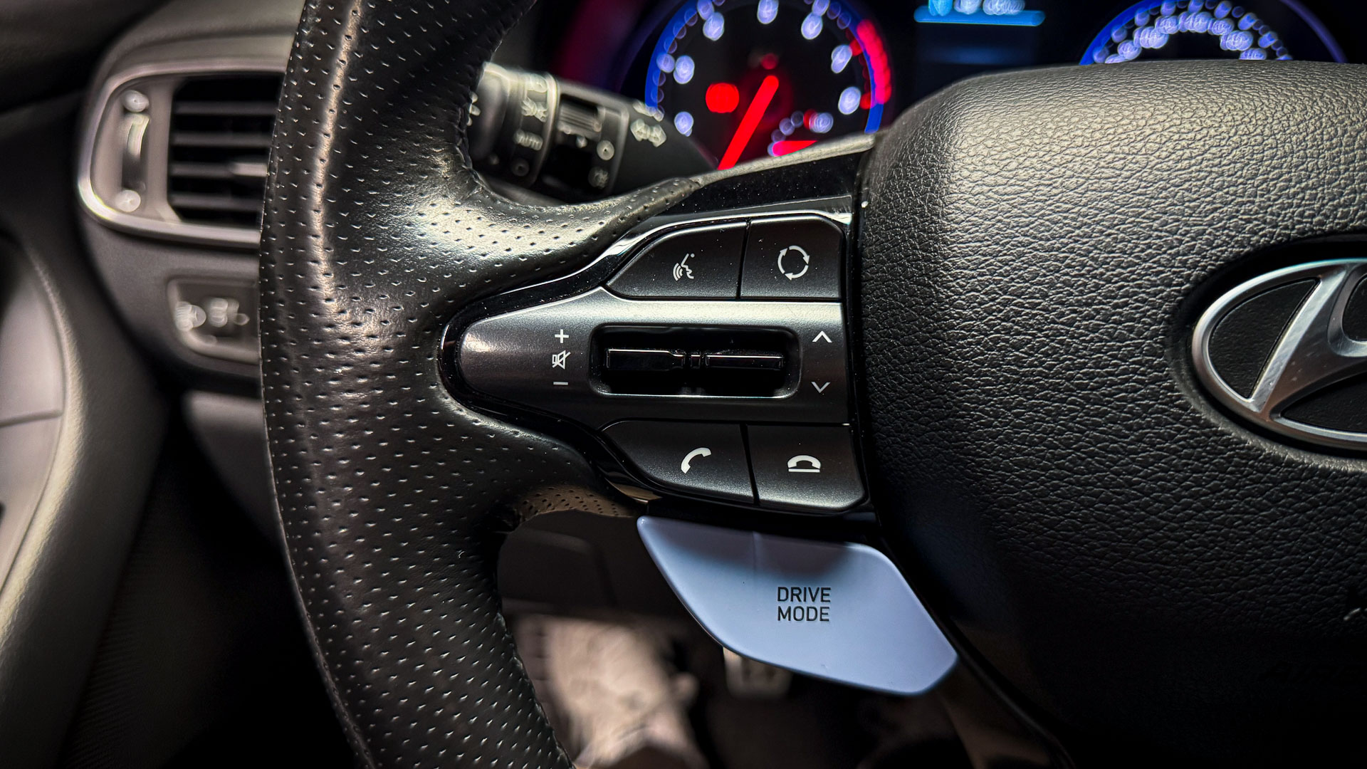 Hyundai I30N — foto 9 de 26