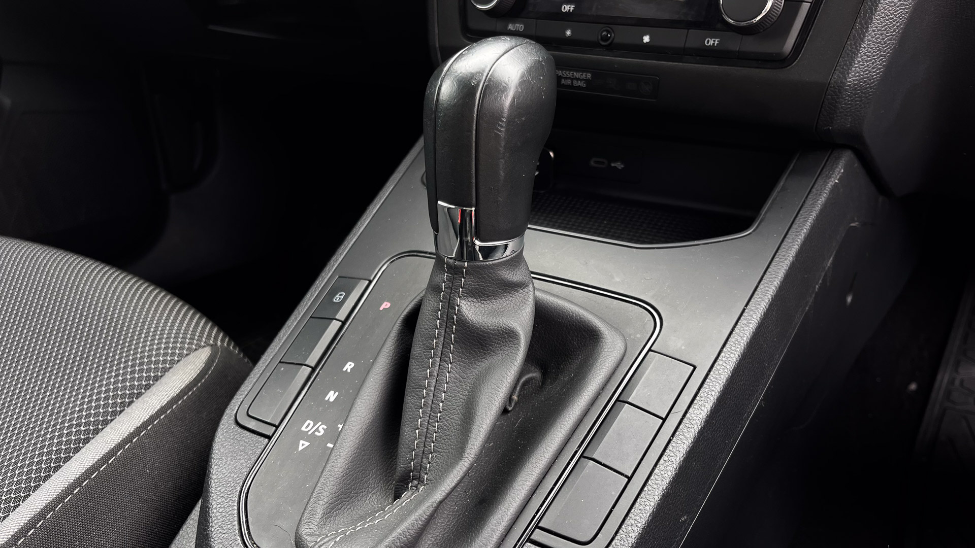 SEAT Ibiza — foto 19 de 24