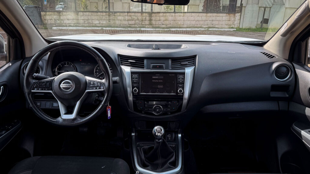 Nissan Navara Xe Mt 4X2 2.3 2021 — foto 15 de 40