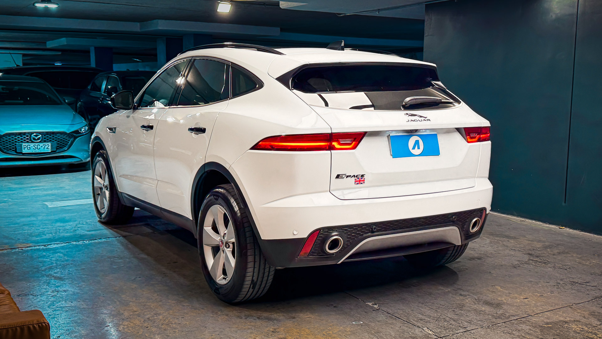 Jaguar E-Pace — foto 2 de 30