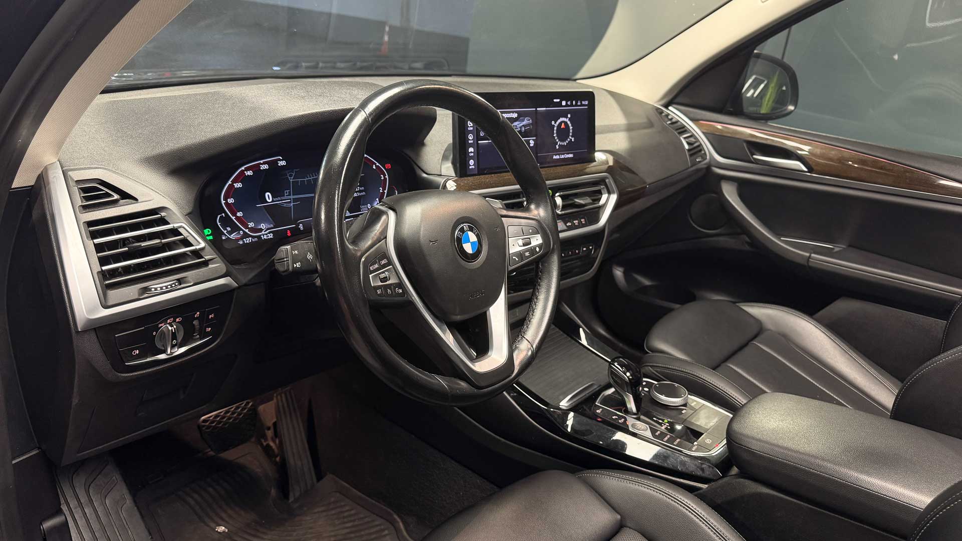 BMW X3 — foto 11 de 28