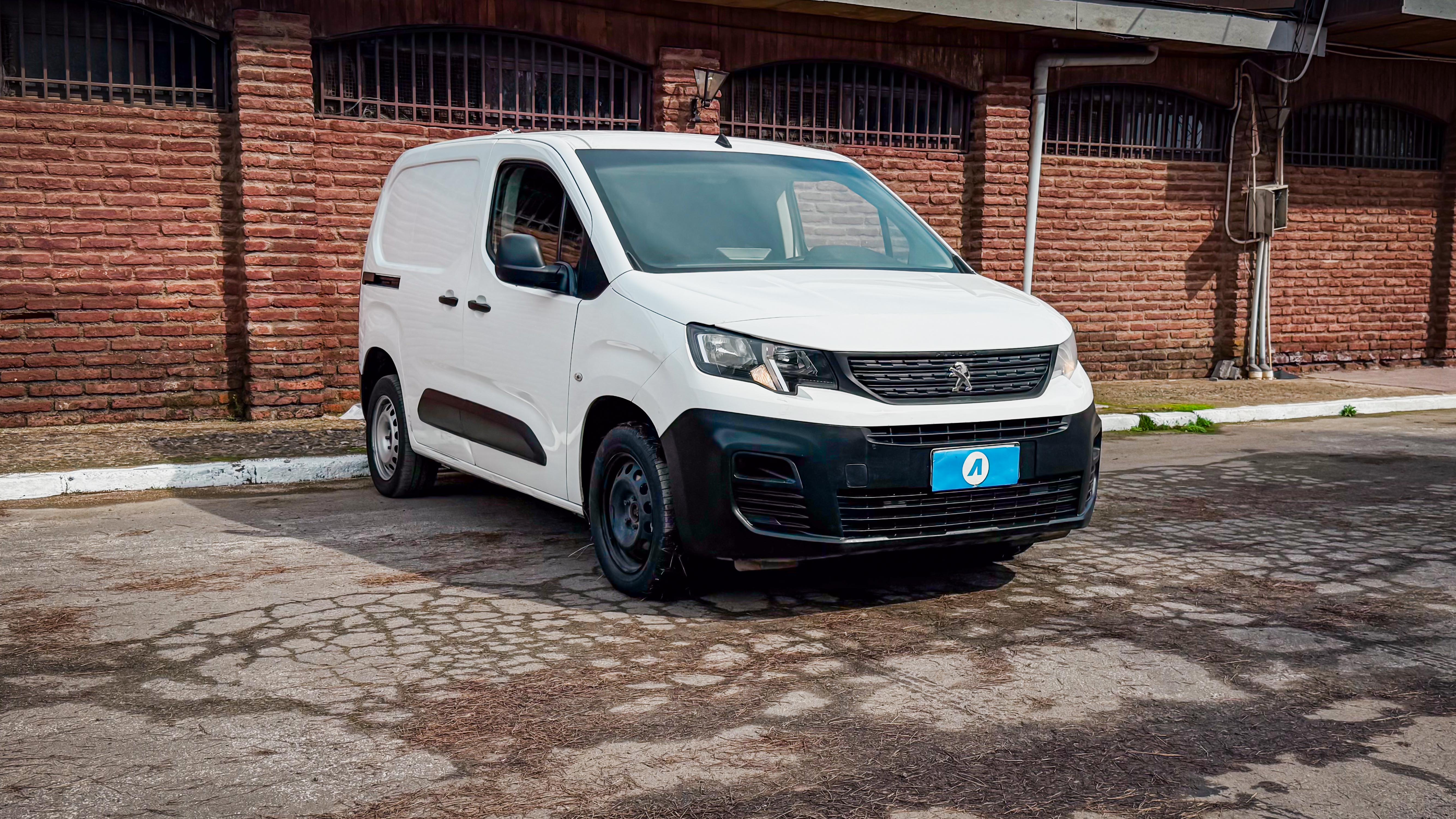 Peugeot Partner — foto 5 de 22