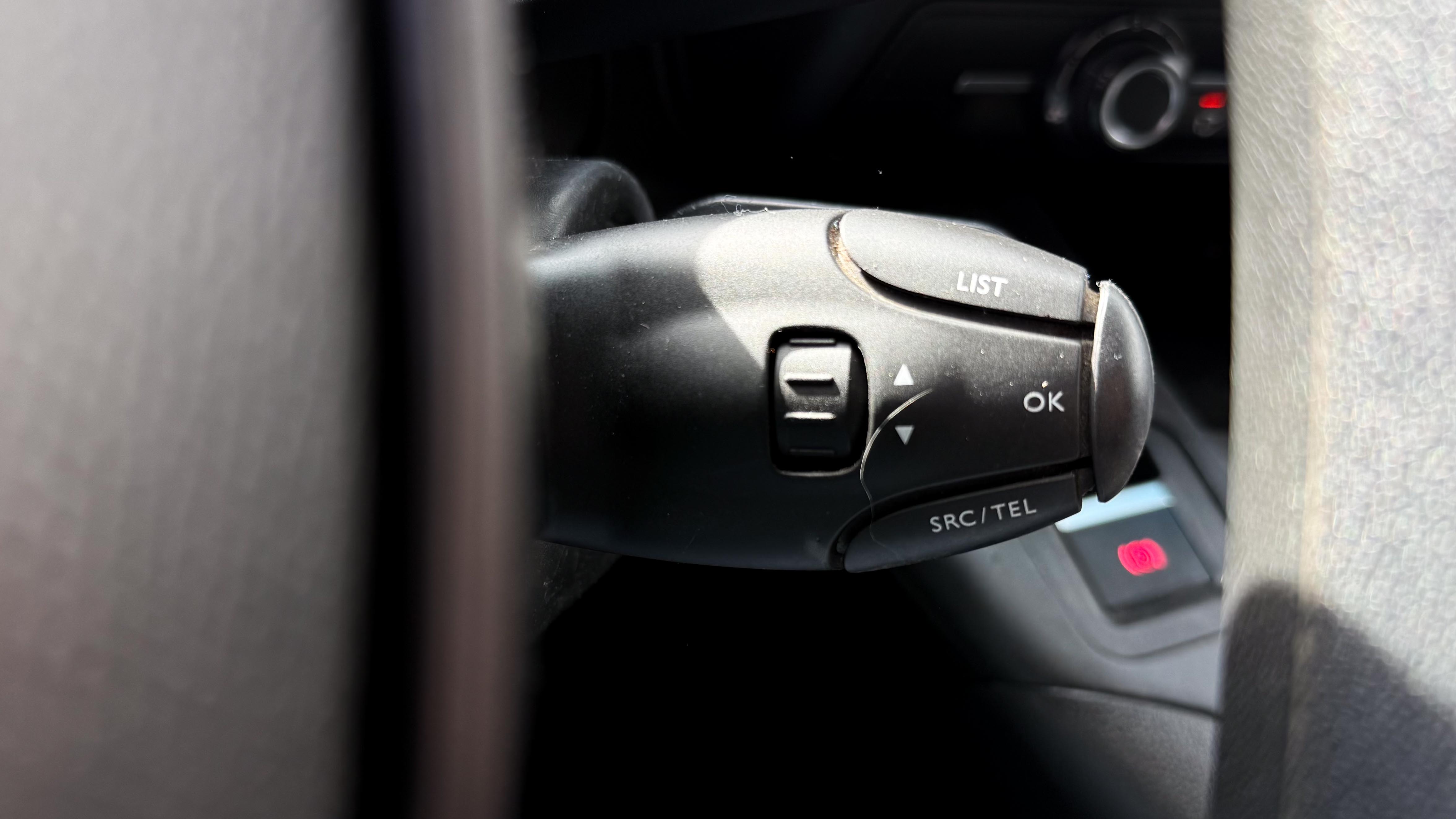 Peugeot Partner — foto 11 de 22
