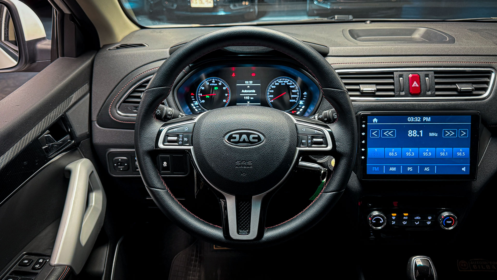 JAC Js2 — foto 12 de 24