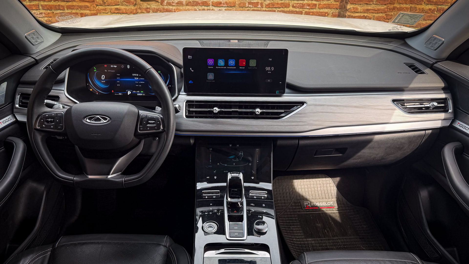 Chery Tiggo 8 Pro — foto 14 de 30