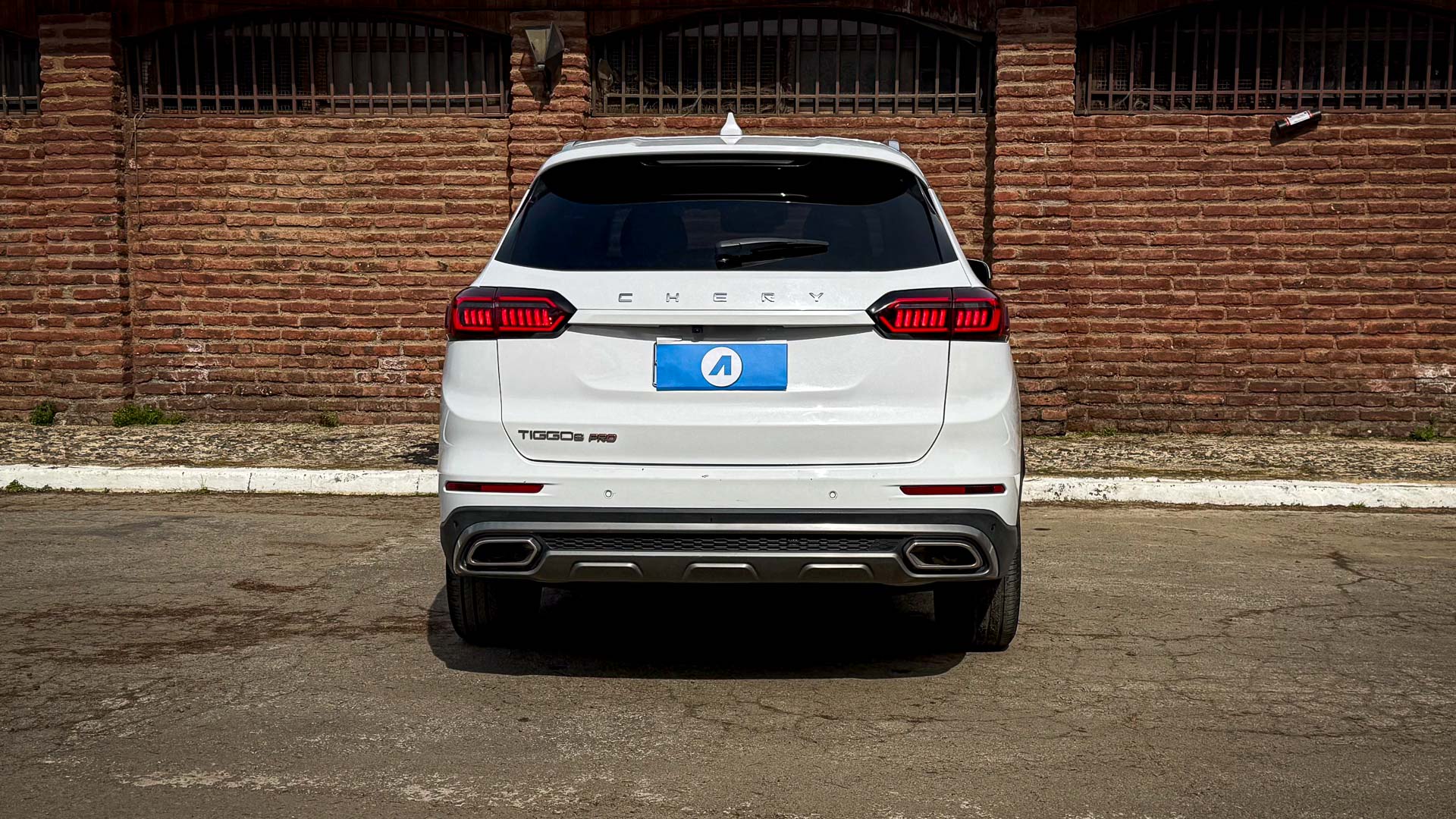 Chery Tiggo 8 Pro — foto 3 de 30