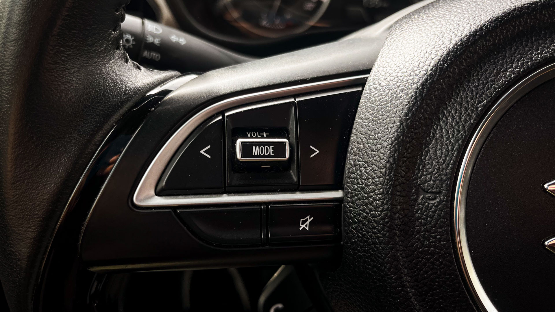 Suzuki Fronx — foto 9 de 24