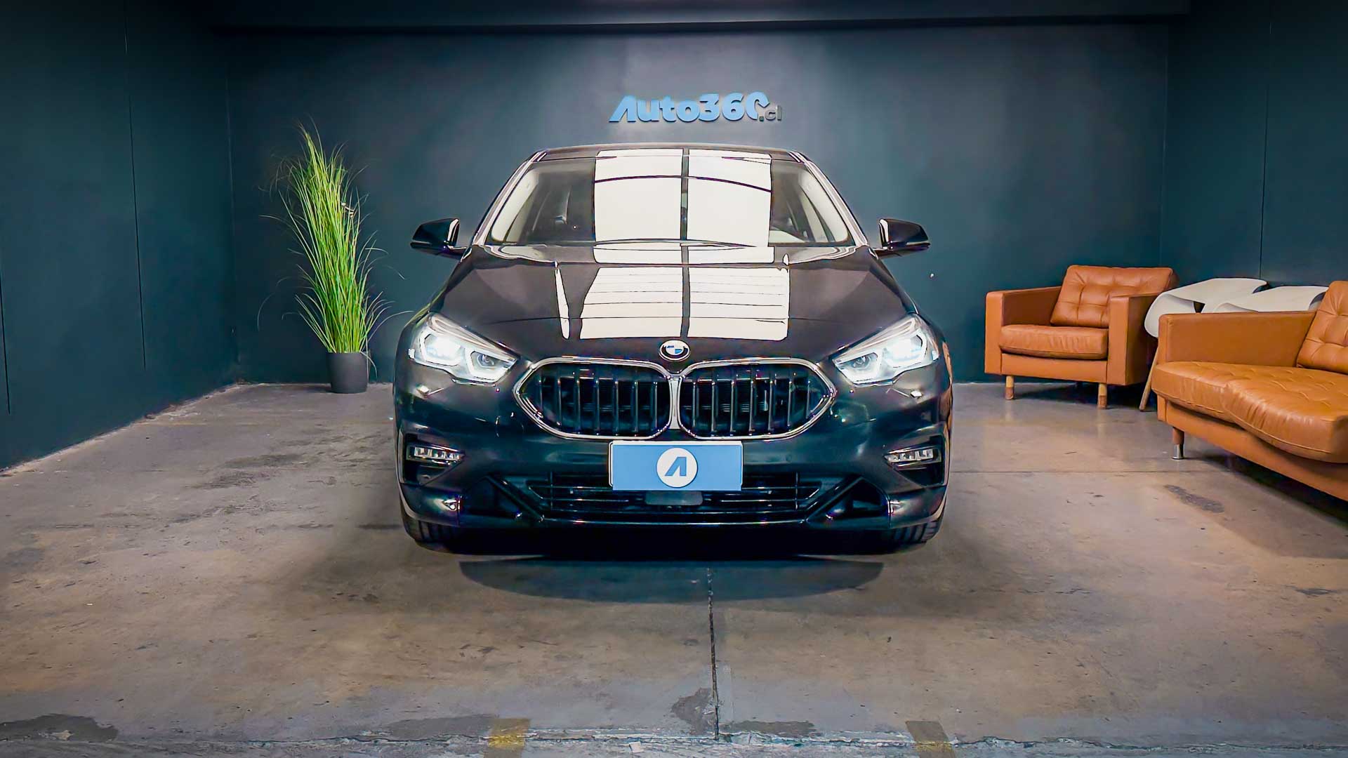 BMW 218I — foto 6 de 26