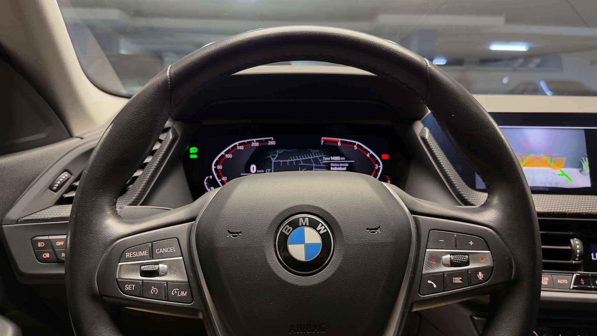 BMW 218I — foto 7 de 26